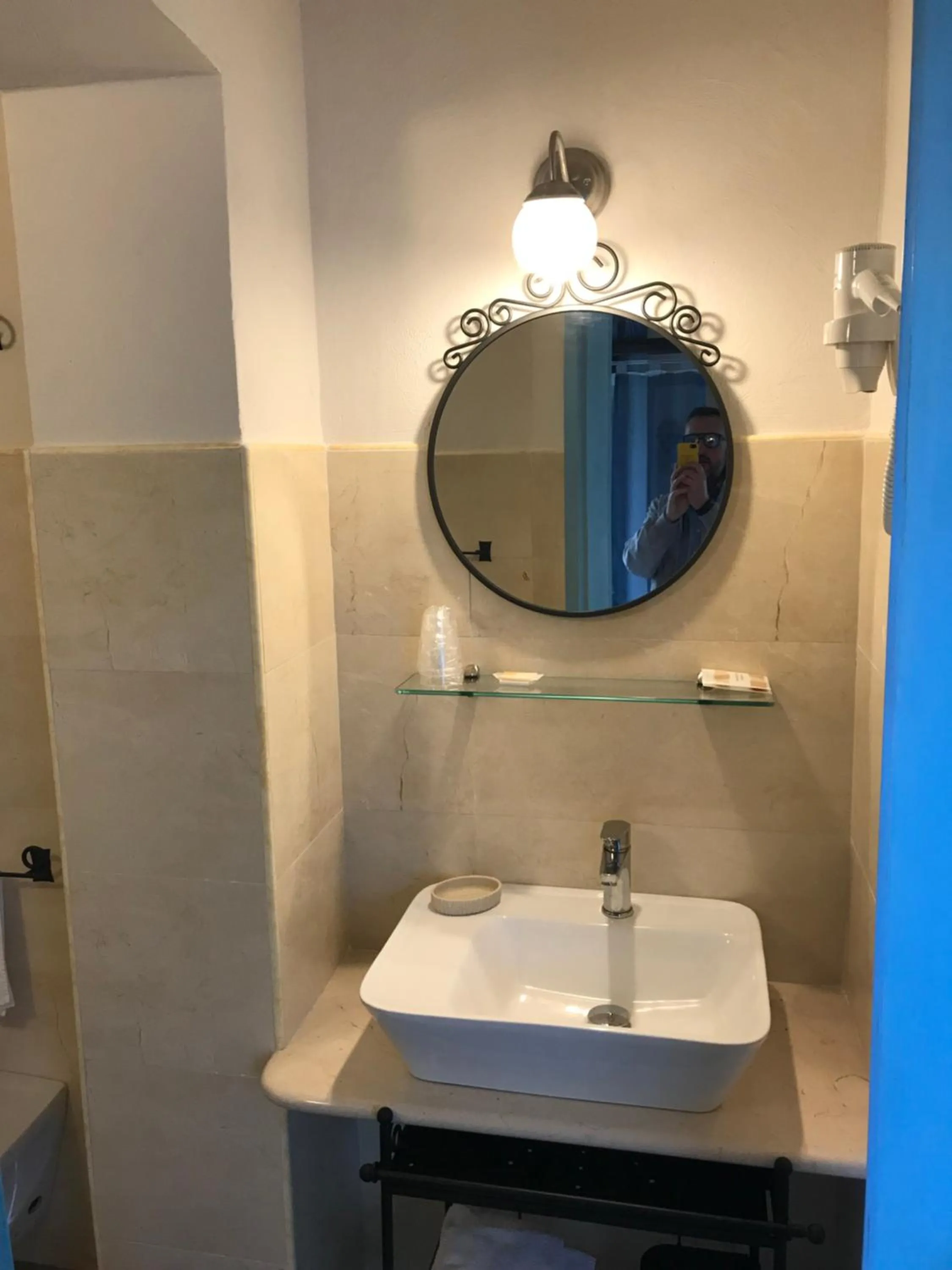 Photo of the whole room in Casale Degli Angeli