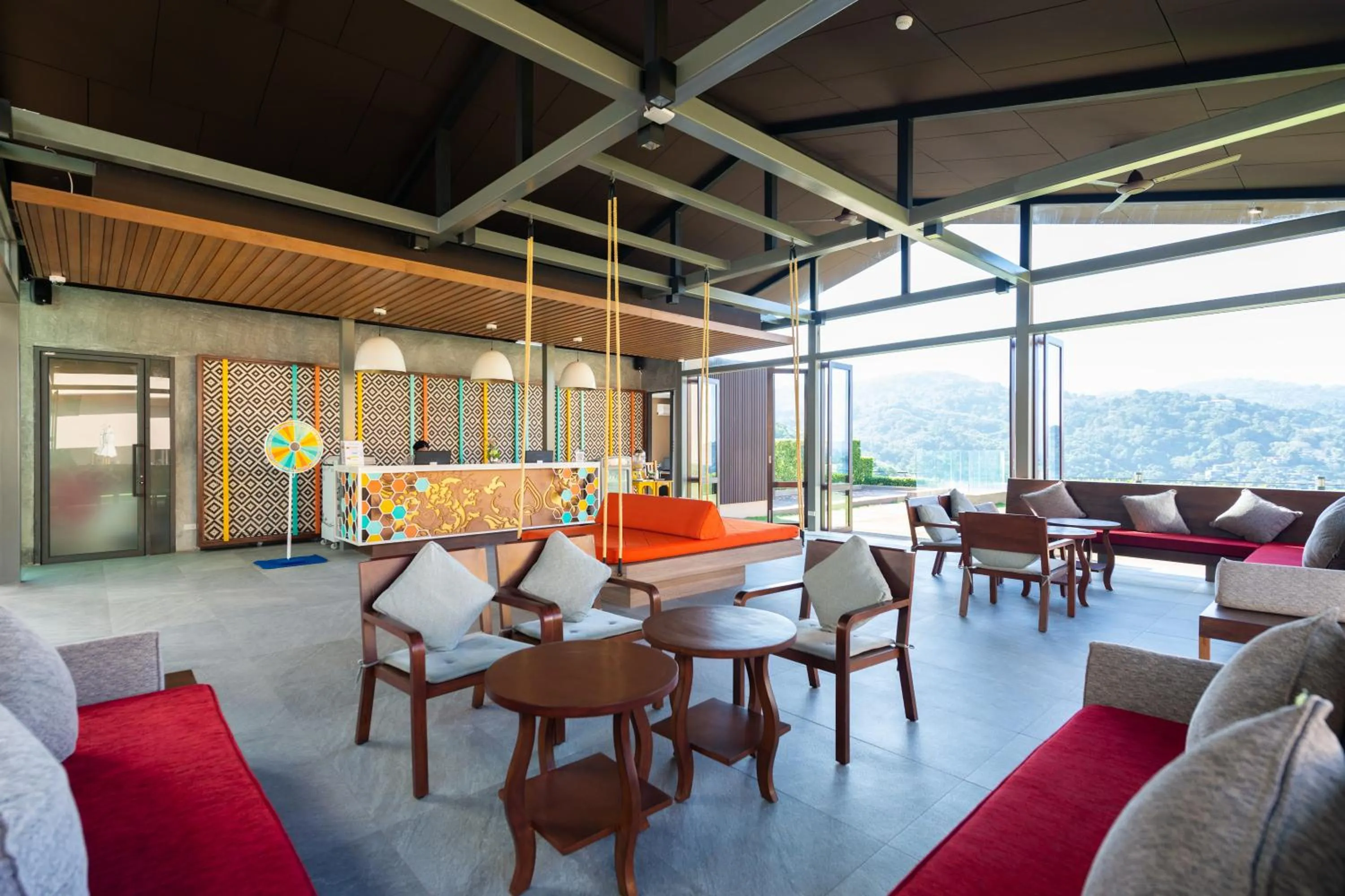 Lobby or reception, Lounge/Bar in The Sea Galleri by Katathani