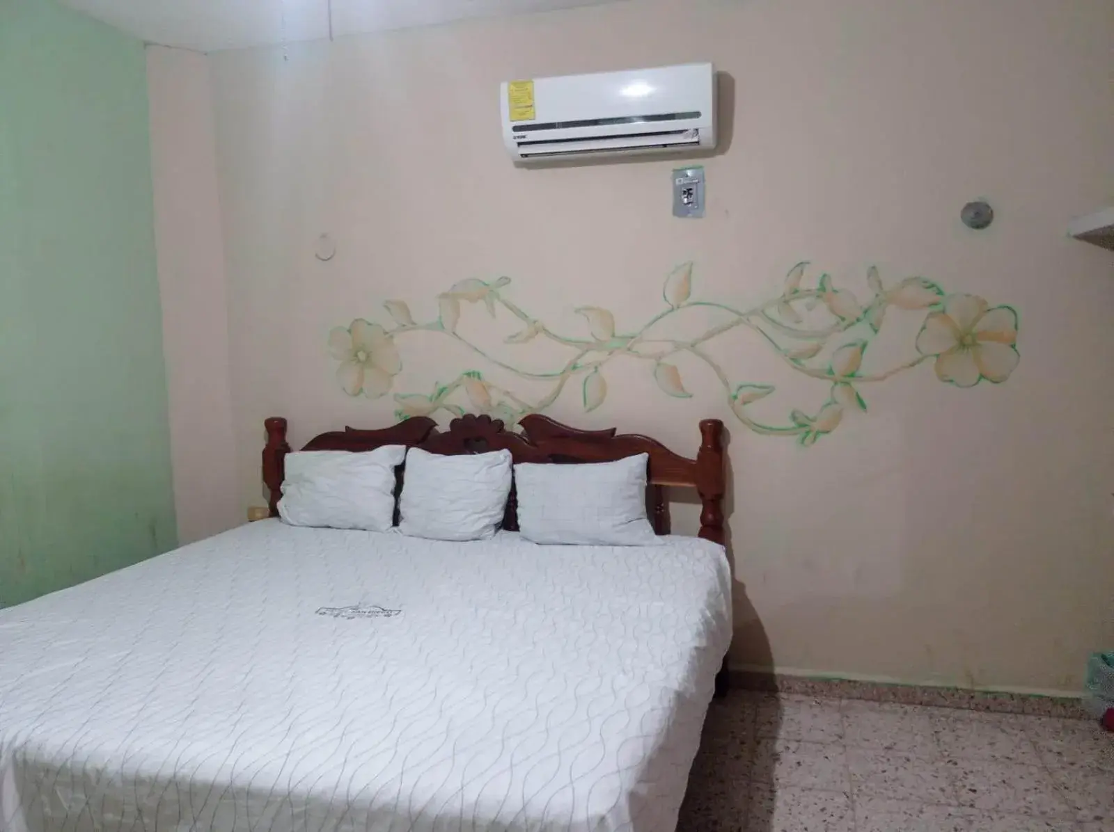 King Room in San Diego Tu Casa King Room in San Diego Tu Casa