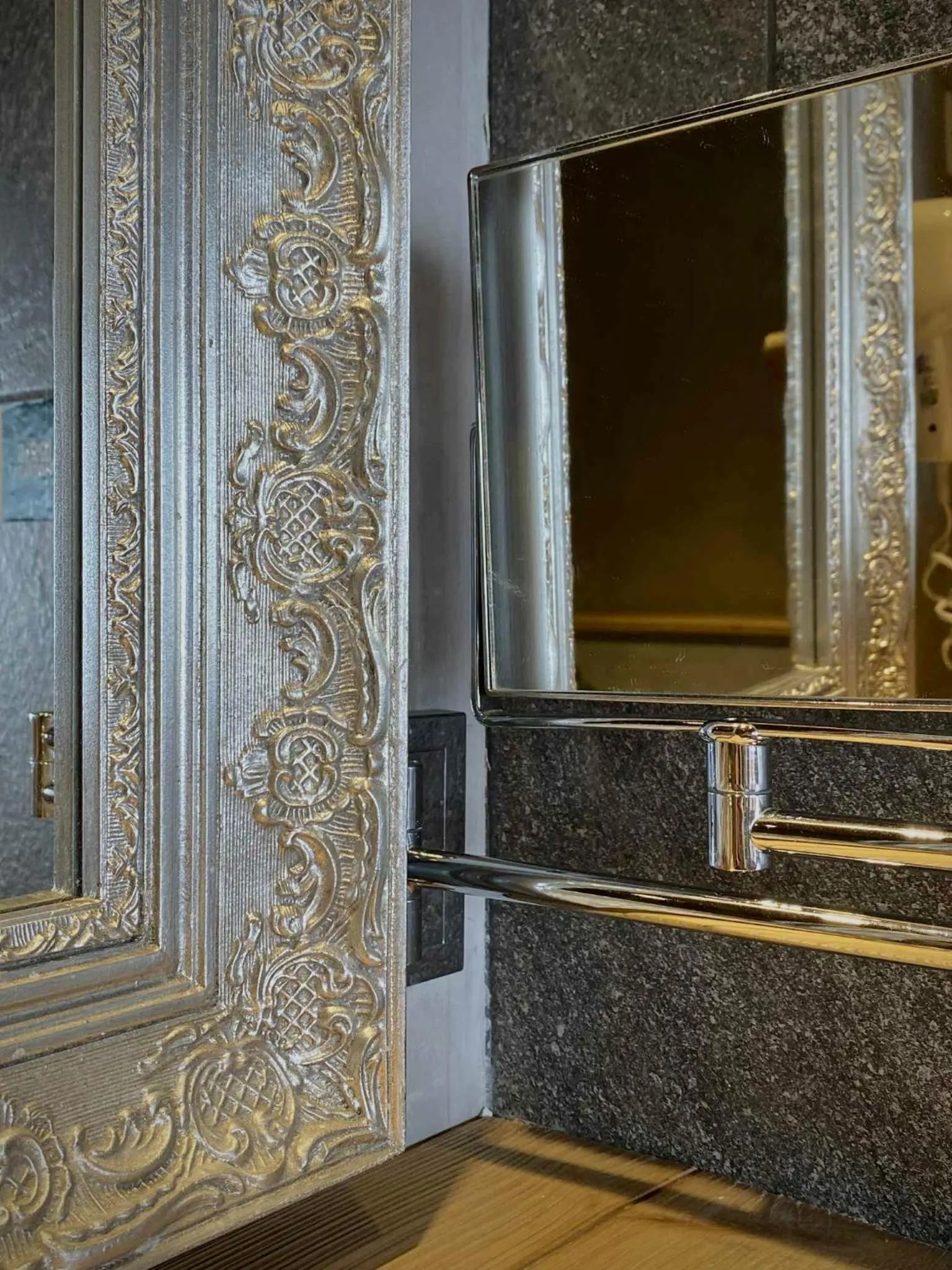 Bathroom in Hotel La Crémaillère