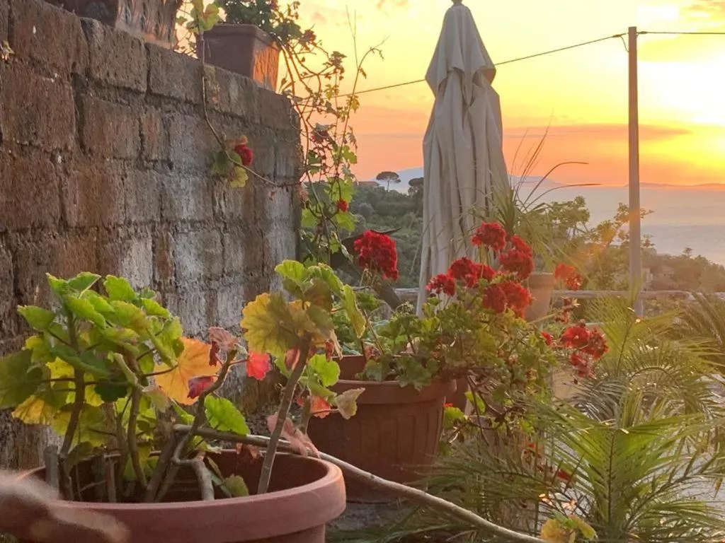 Property building in Villa Giovanna