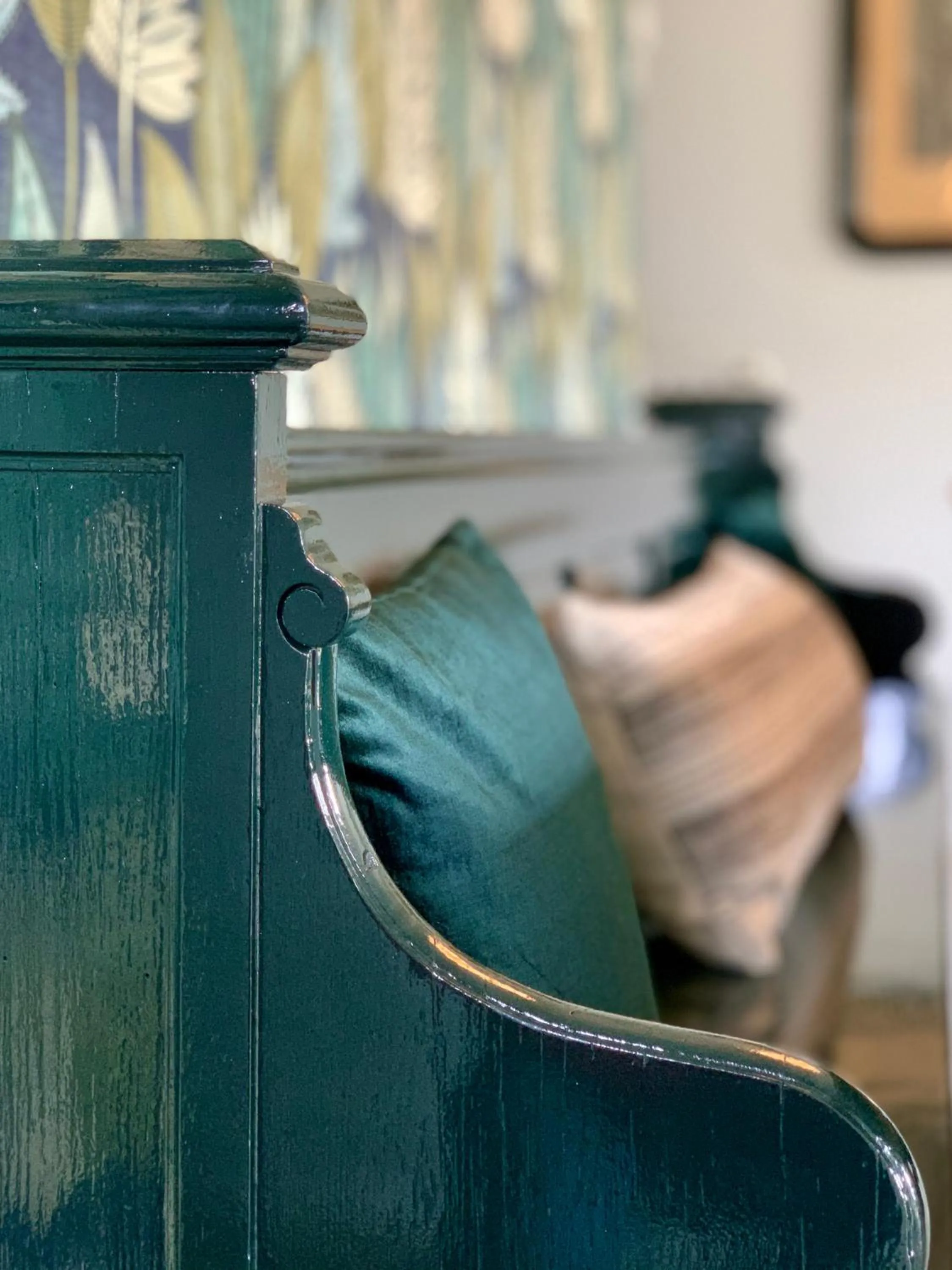 Decorative detail, Bed in Bed & Breakfast Karakter