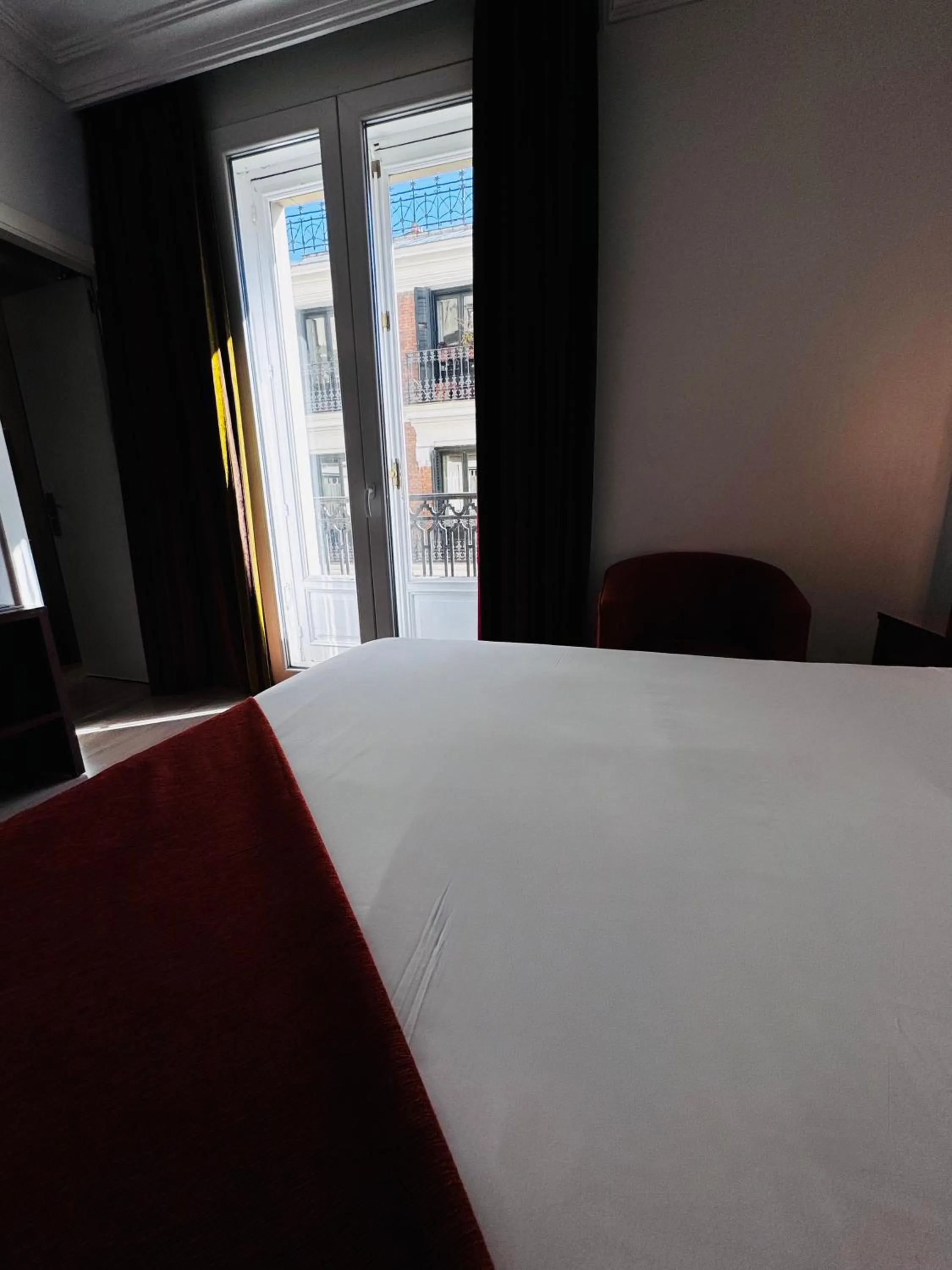 Bed in Hostal Sol Square Madrid