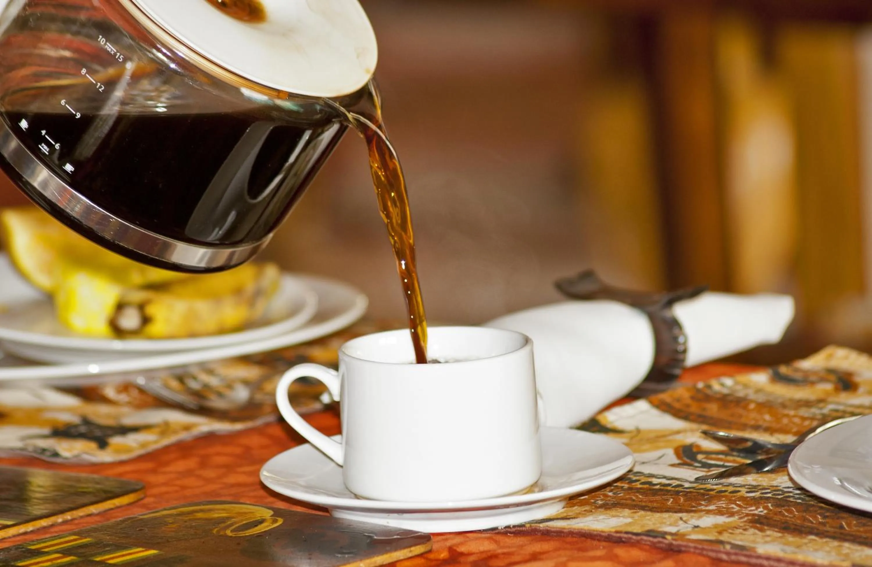Coffee/tea facilities in Four Villages Inn