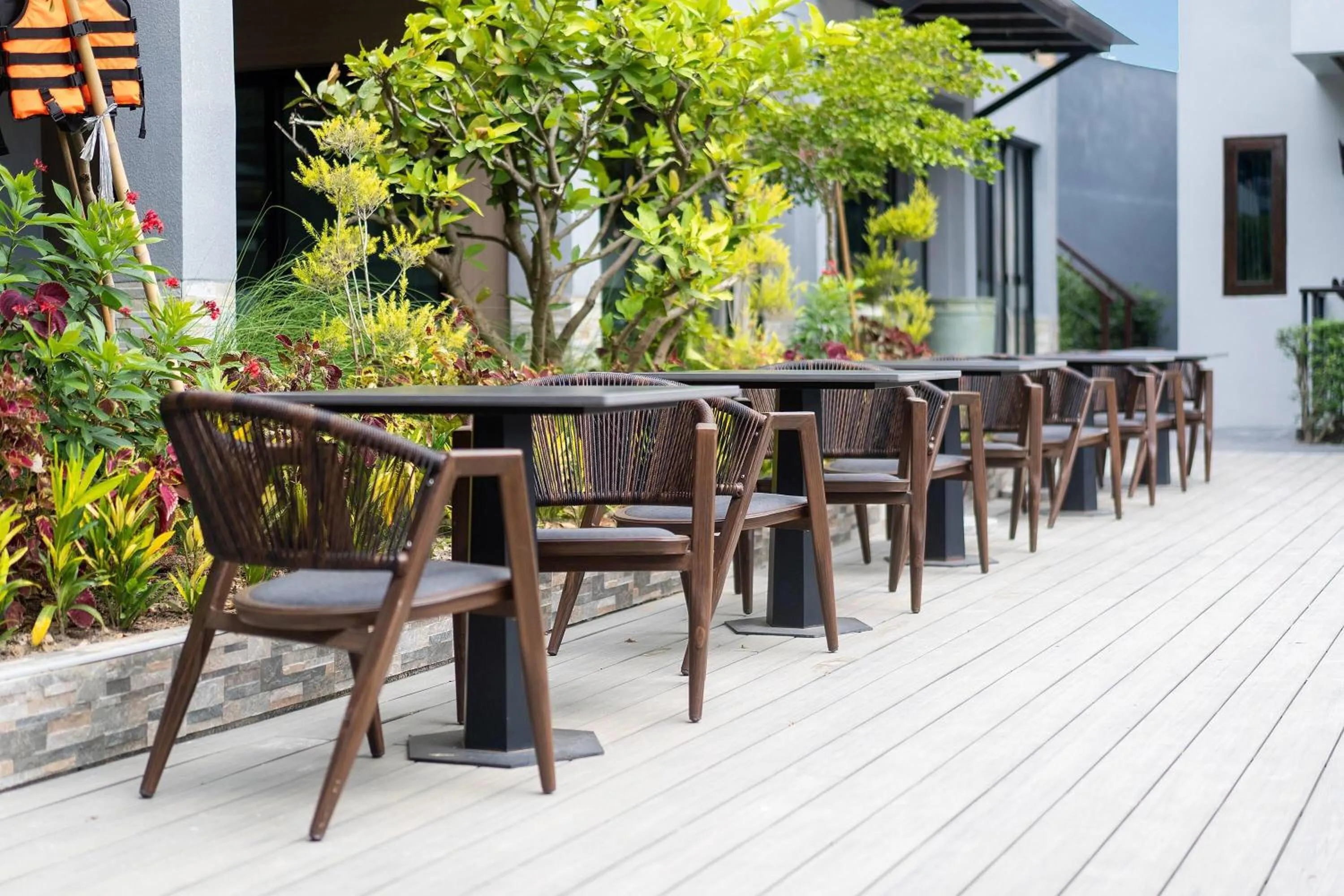 Property building in Howard Johnson by Wyndham Phuket Naiyang