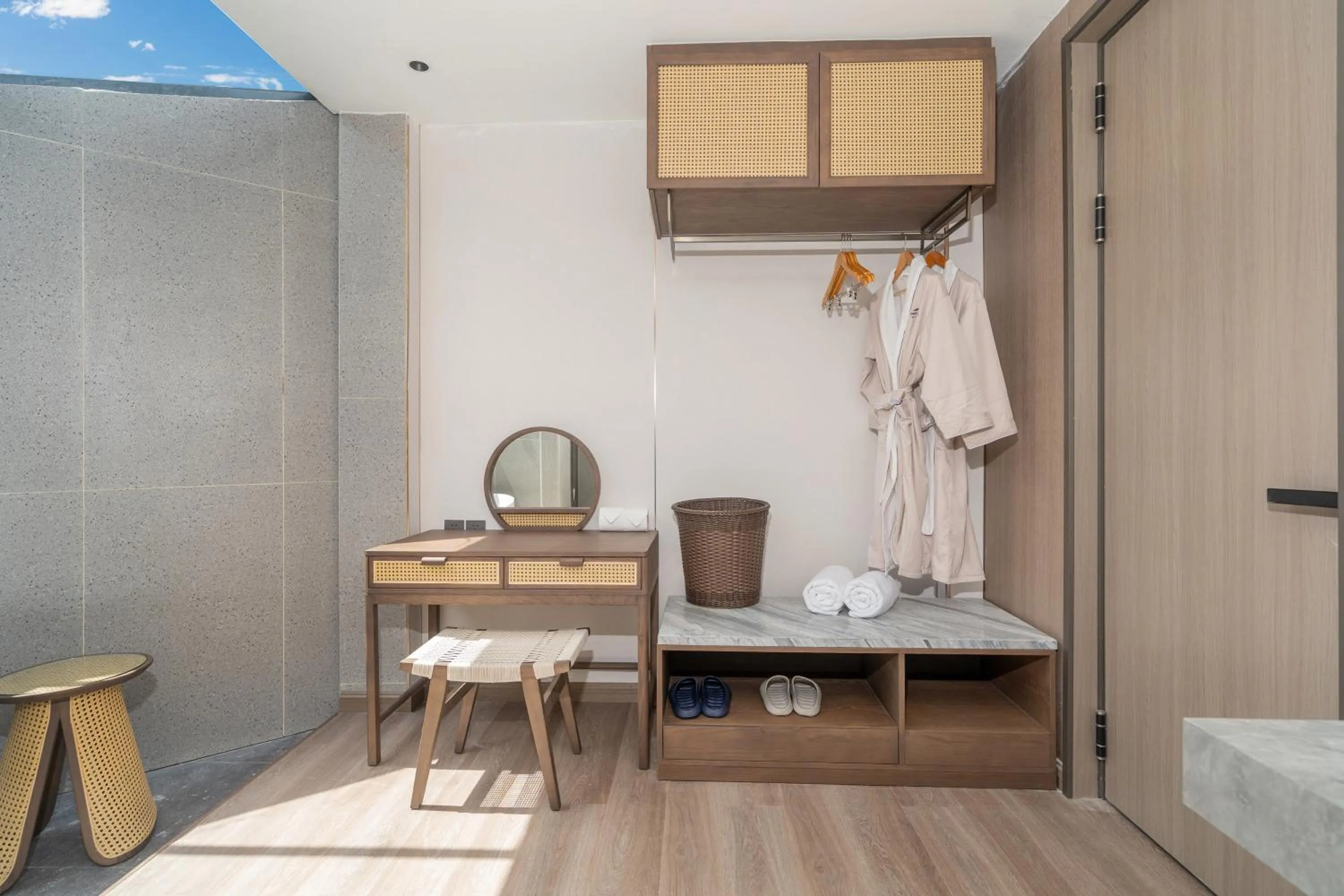 Shower in Howard Johnson by Wyndham Phuket Naiyang