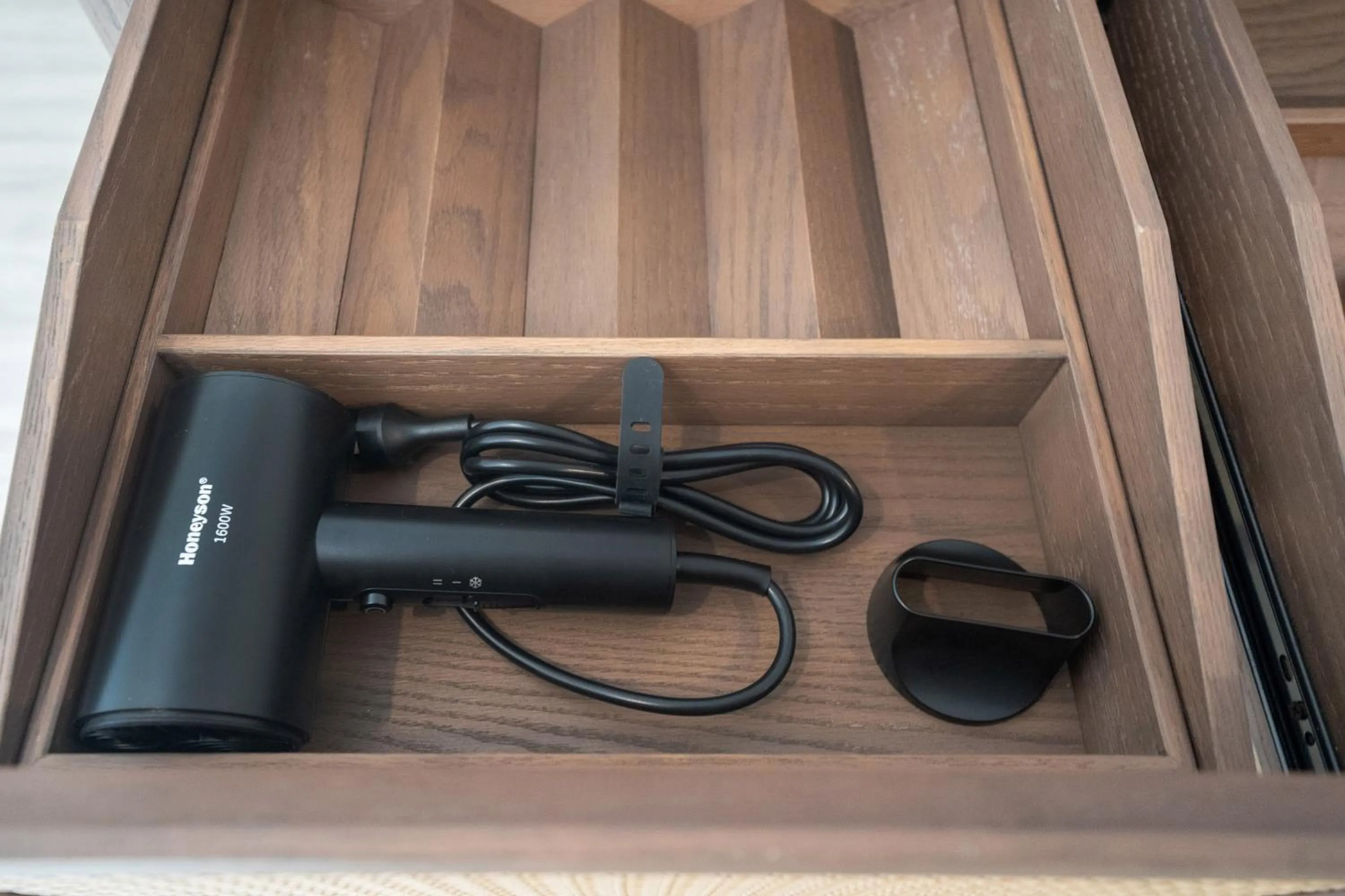 hair dryier in Howard Johnson by Wyndham Phuket Naiyang