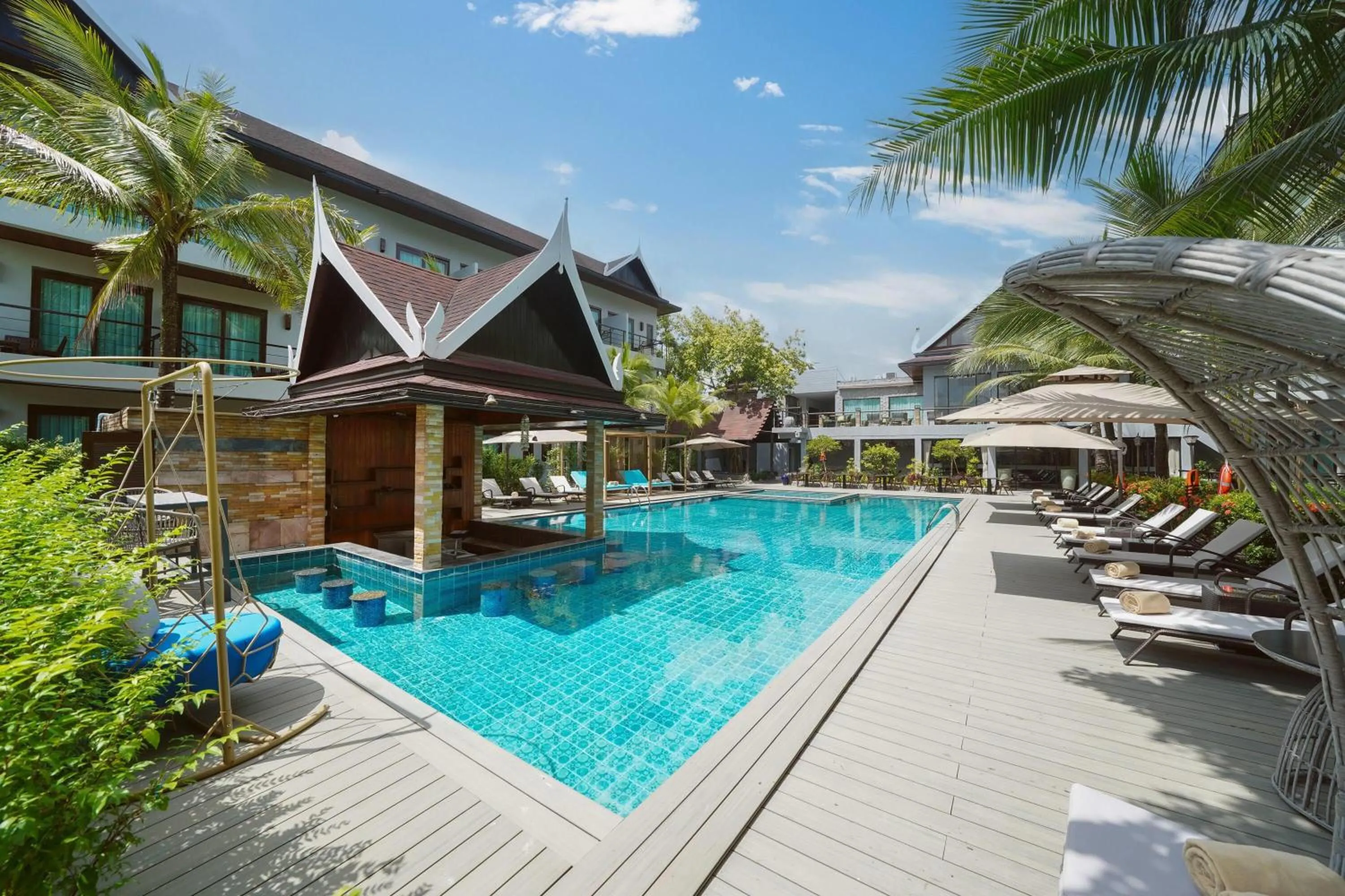 Property building in Howard Johnson by Wyndham Phuket Naiyang