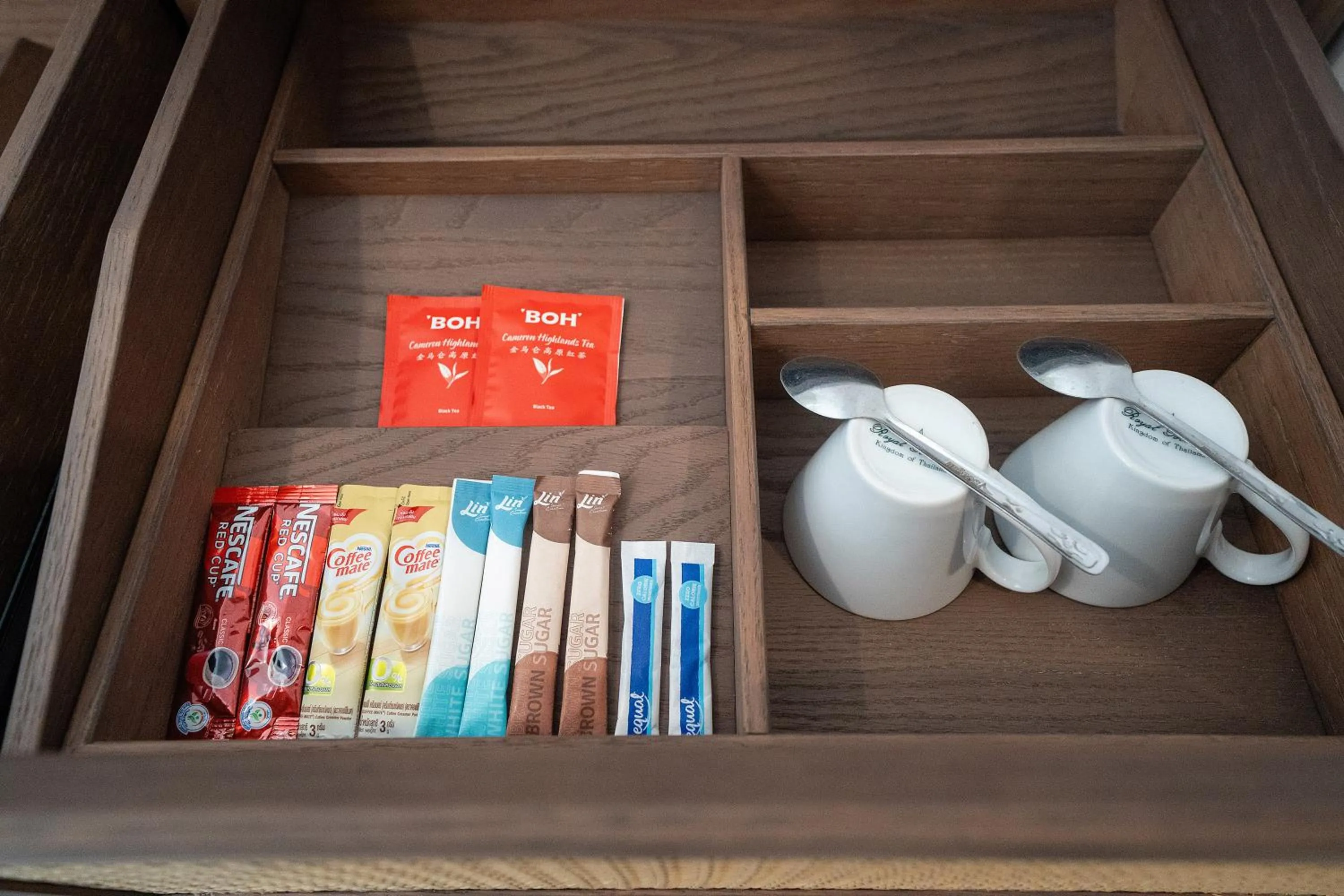 Coffee/tea facilities in Howard Johnson by Wyndham Phuket Naiyang