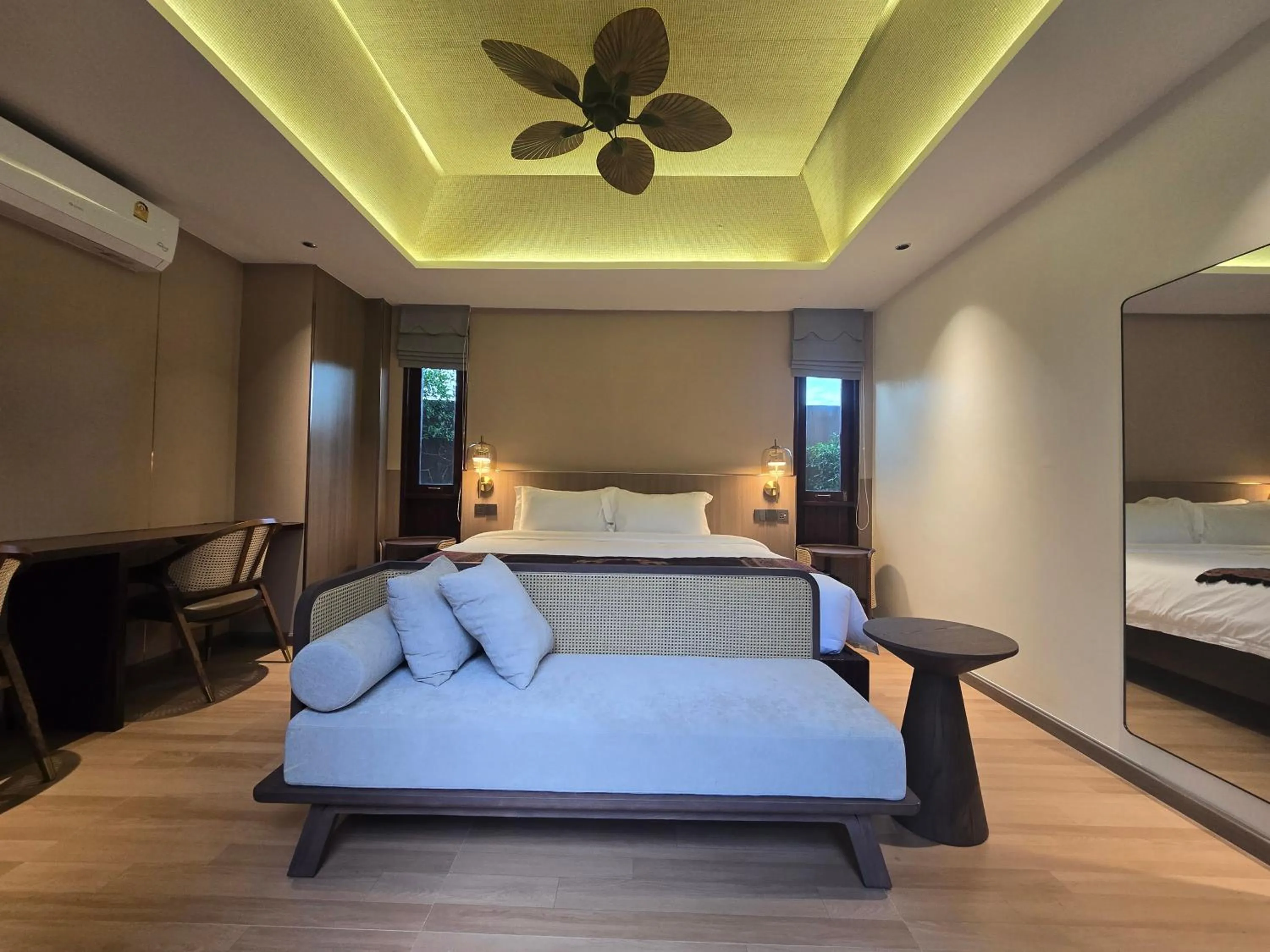 Bed in Howard Johnson by Wyndham Phuket Naiyang
