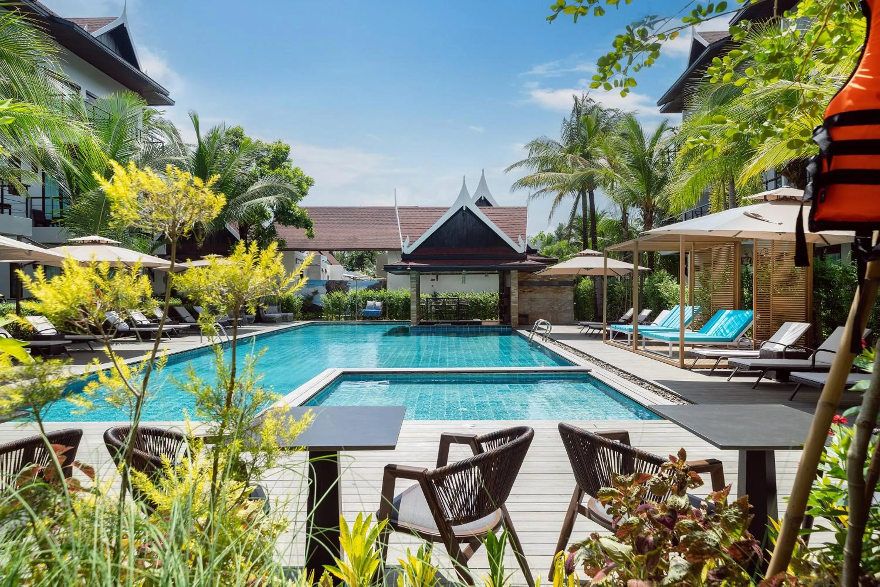 Garden in Howard Johnson by Wyndham Phuket Naiyang
