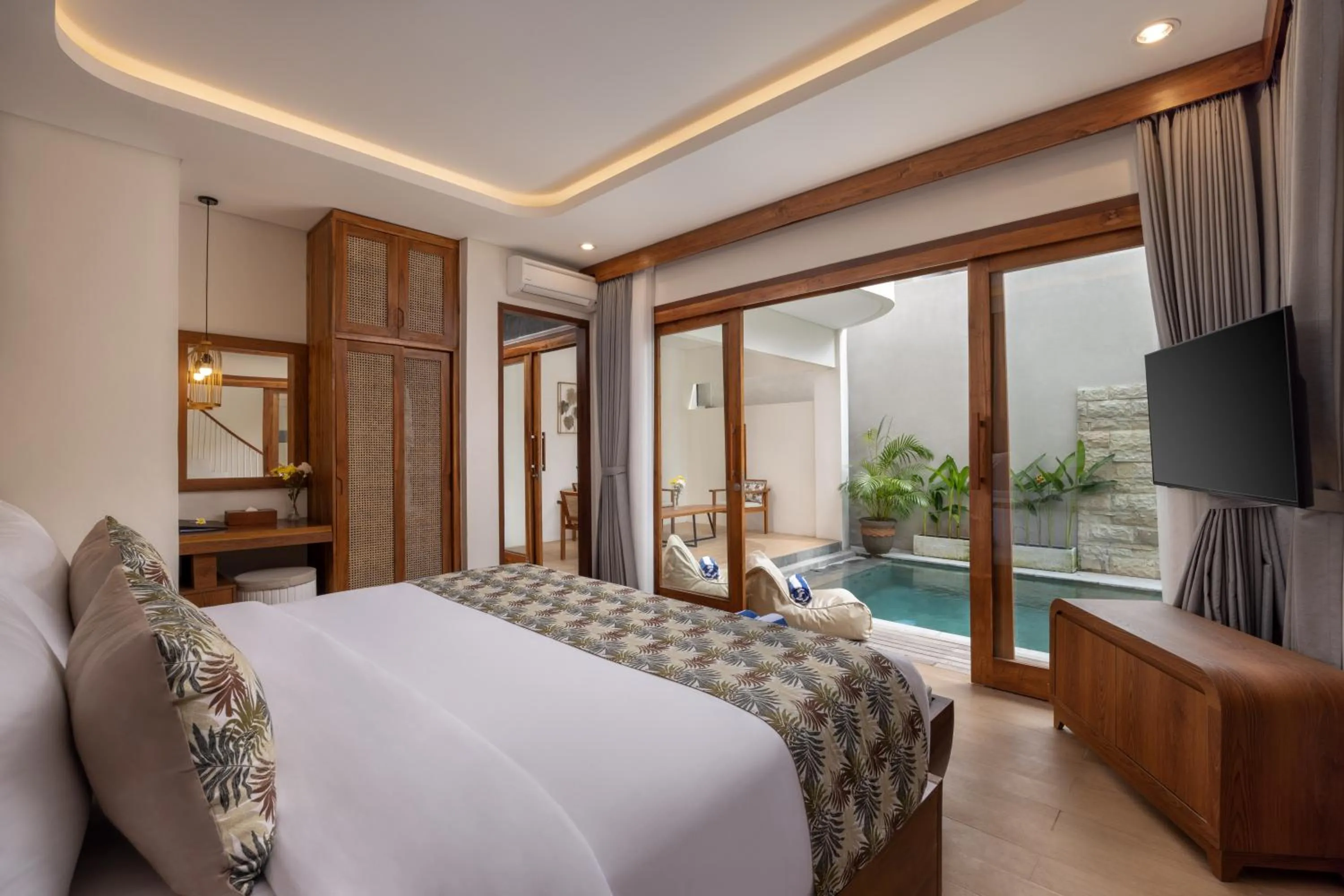 Bed in La Tropica Canggu Bali By Kanaya Hospitality