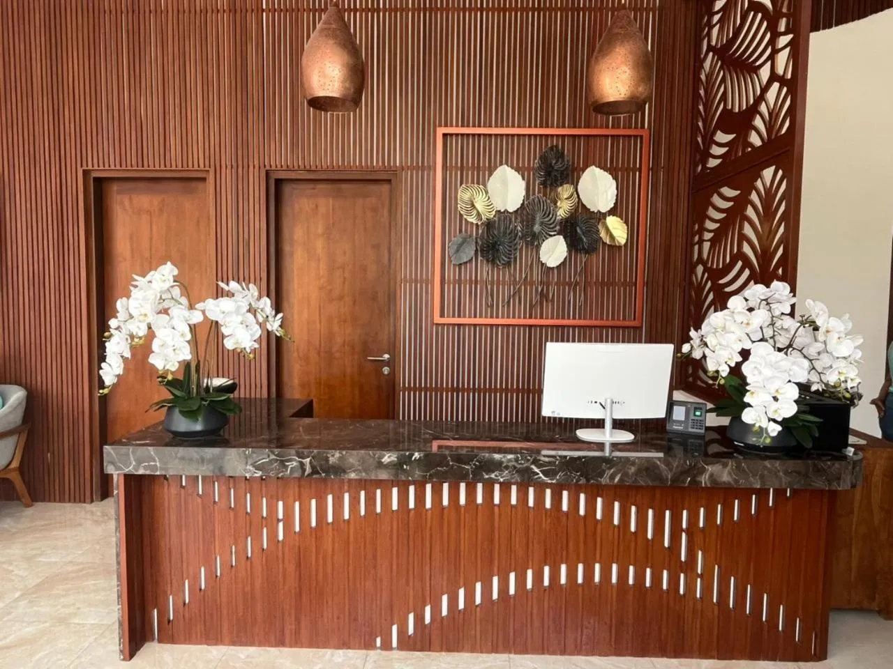 Lobby or reception in La Tropica Canggu Bali By Kanaya Hospitality