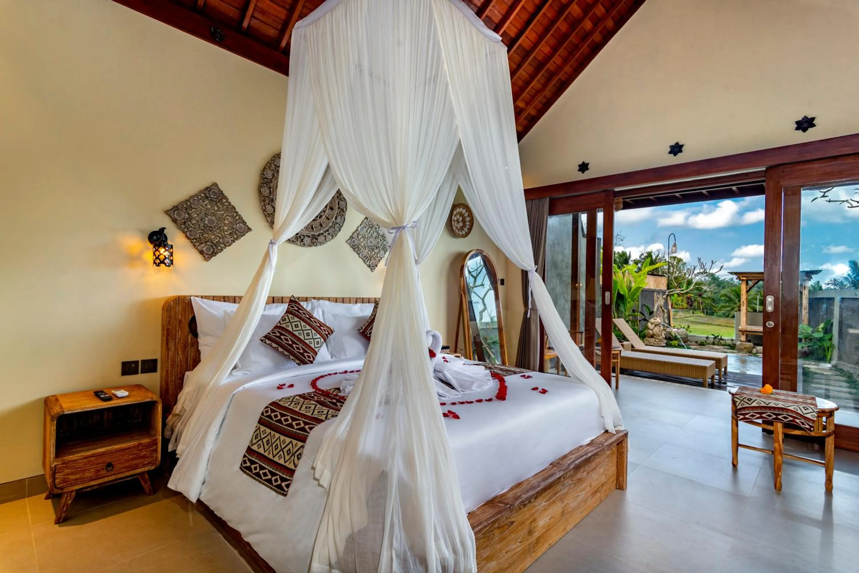 Bedroom, Bed in Shankara Villa Ubud by Dhananjaya Hospitality
