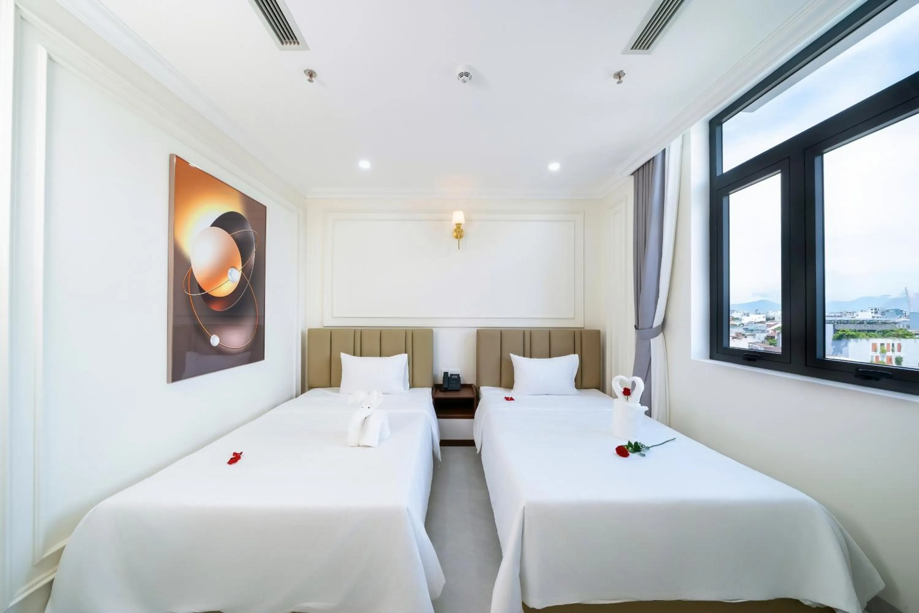 Bed in Tourane Boutique Hotel