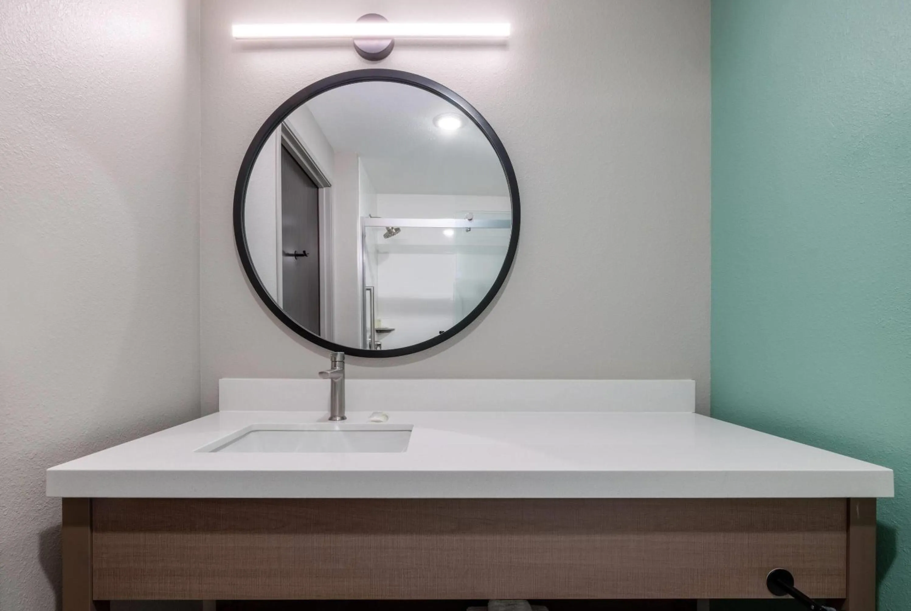 Bathroom in ECHO Suites Extended Stay by Wyndham Houston Pasadena Fwy Pl