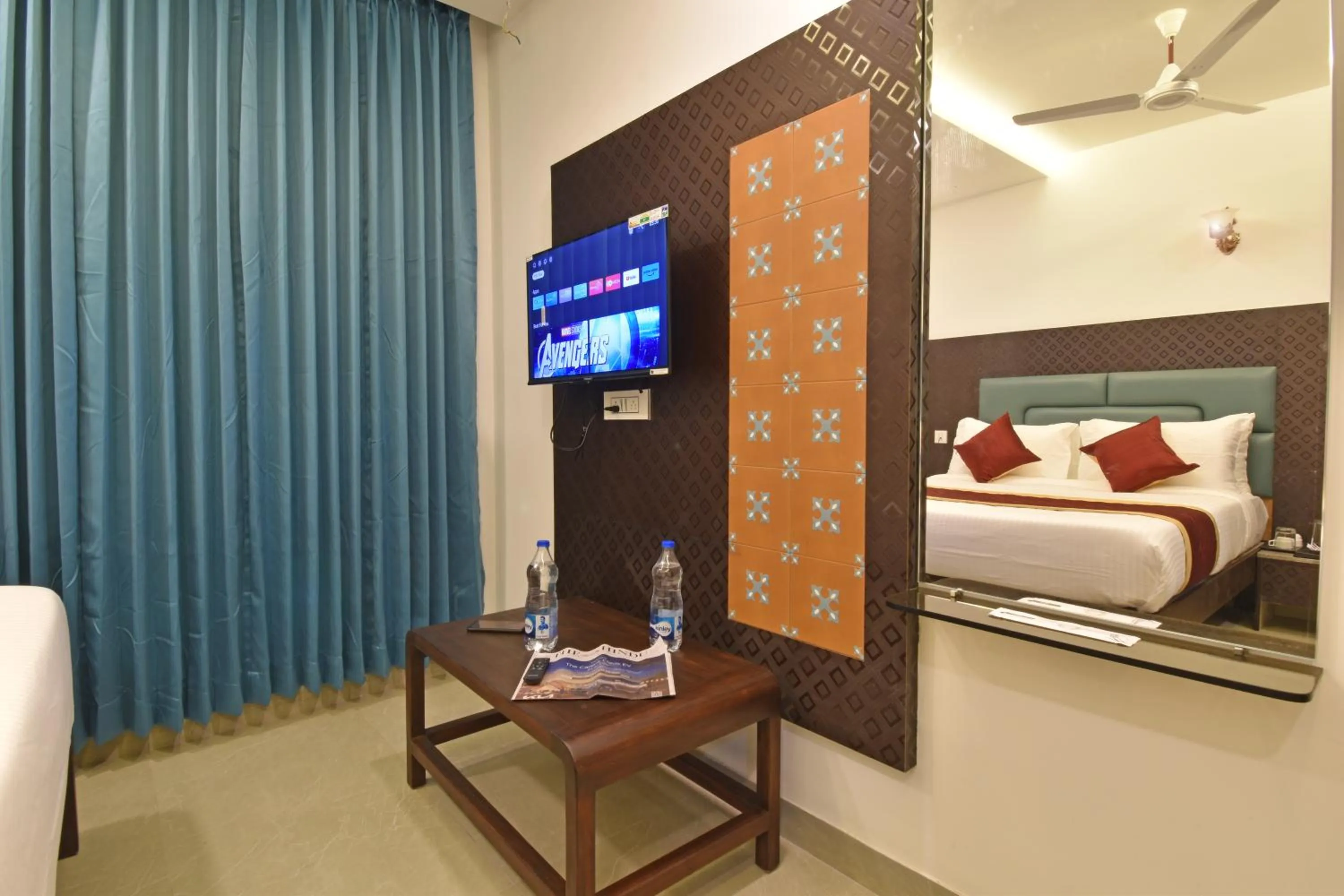 Living room, Bed in A K G Hotel