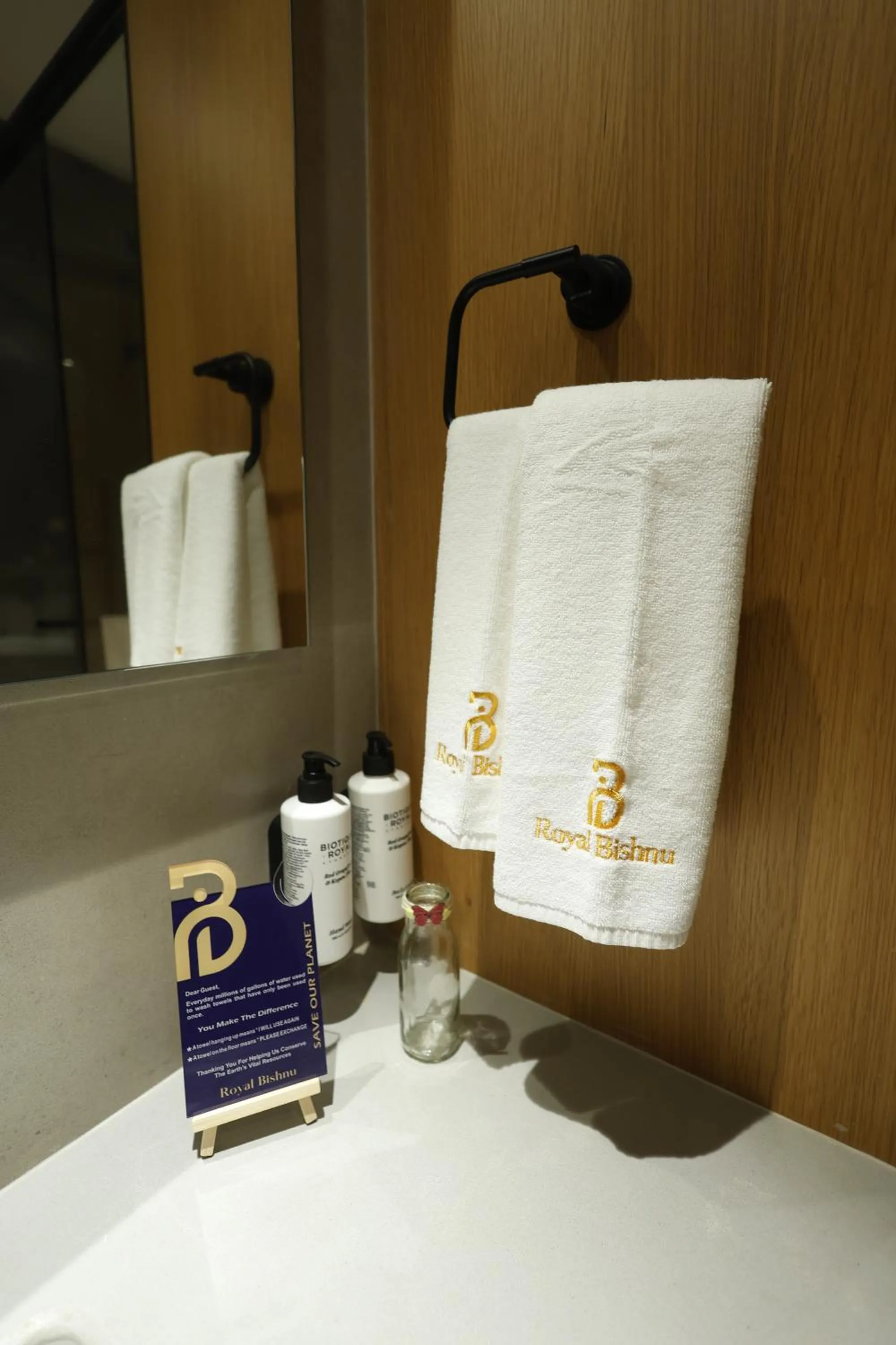 Bathroom in Royal Bishnu