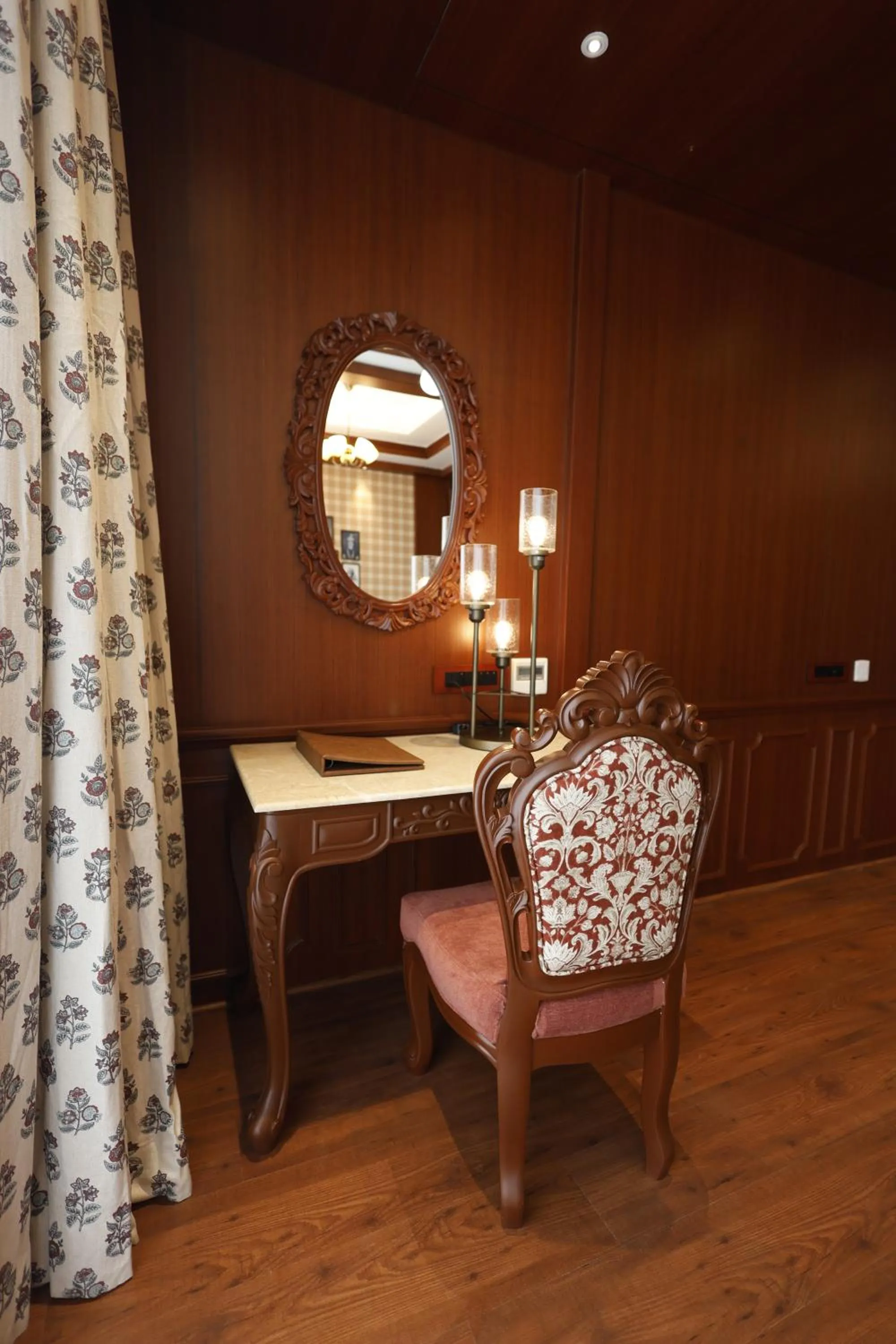 Seating area in Royal Bishnu