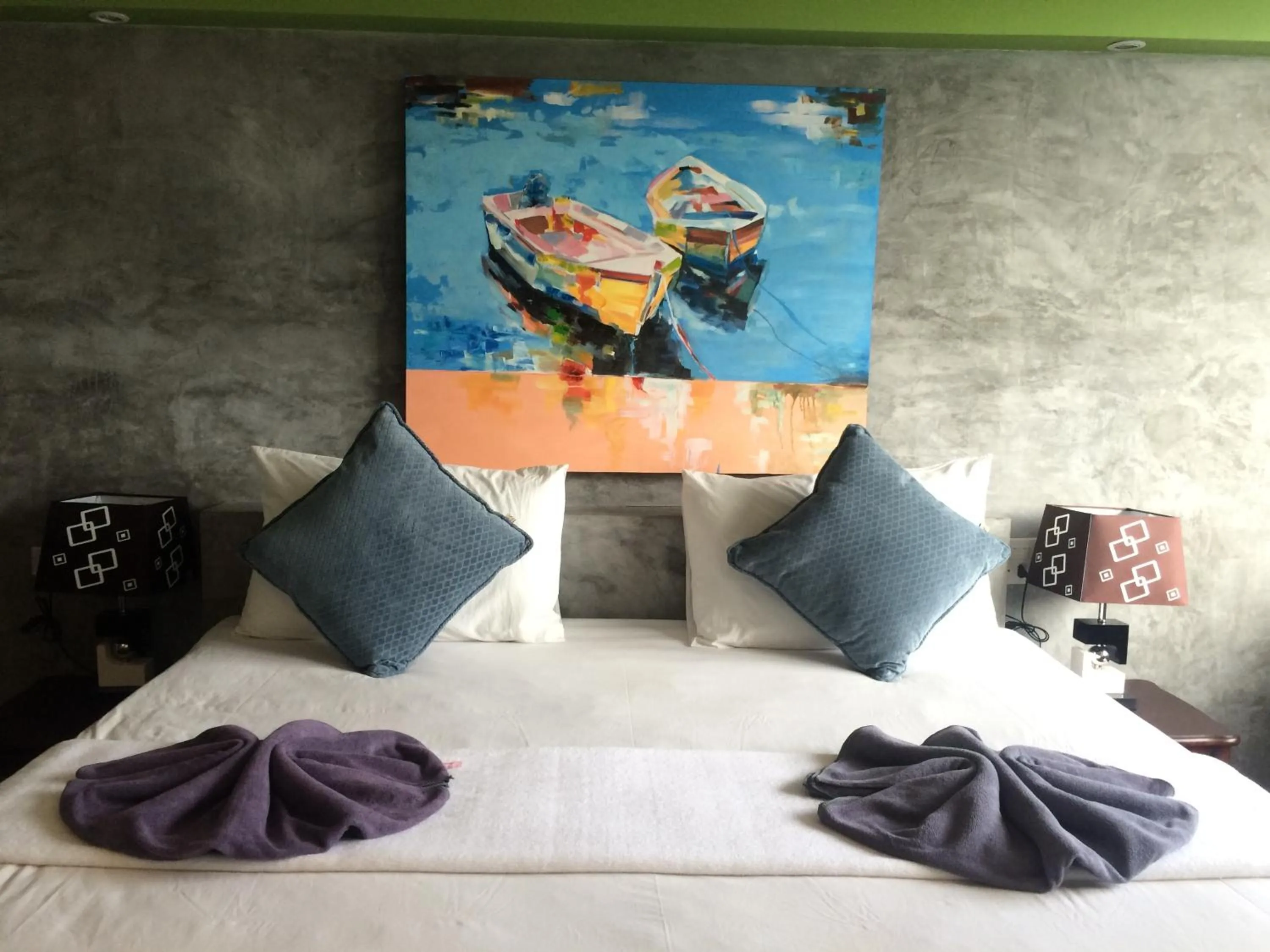 Bedroom, Bed in Bro&Sis Place