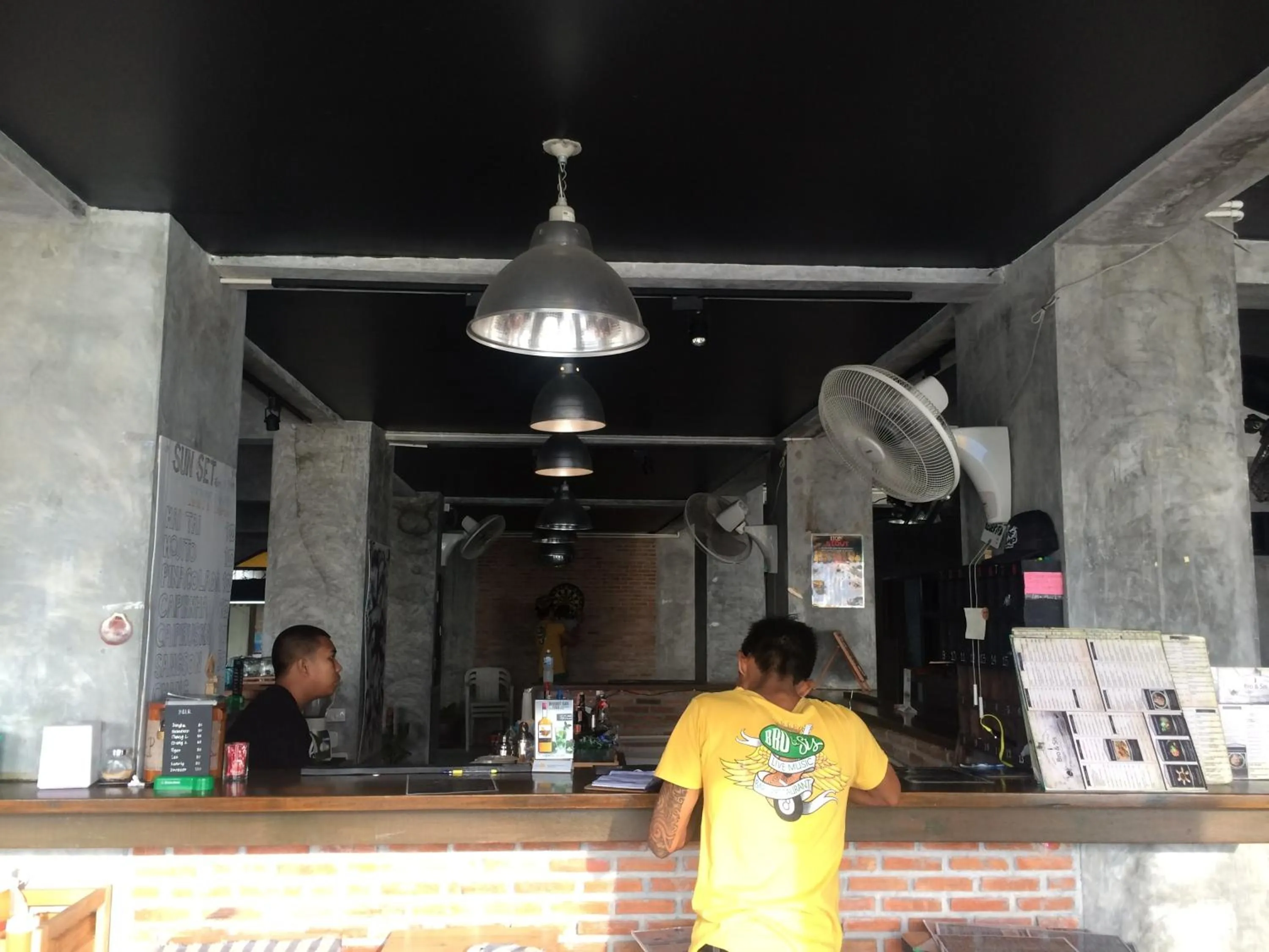 Lounge or bar in Bro&Sis Place