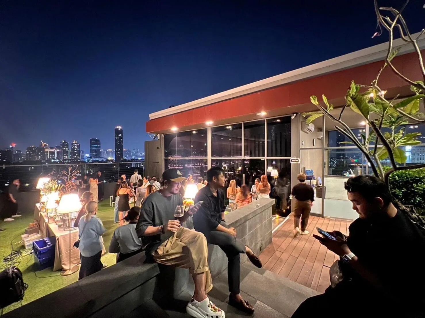 Lounge or bar in The Residence on Thonglor by UHG