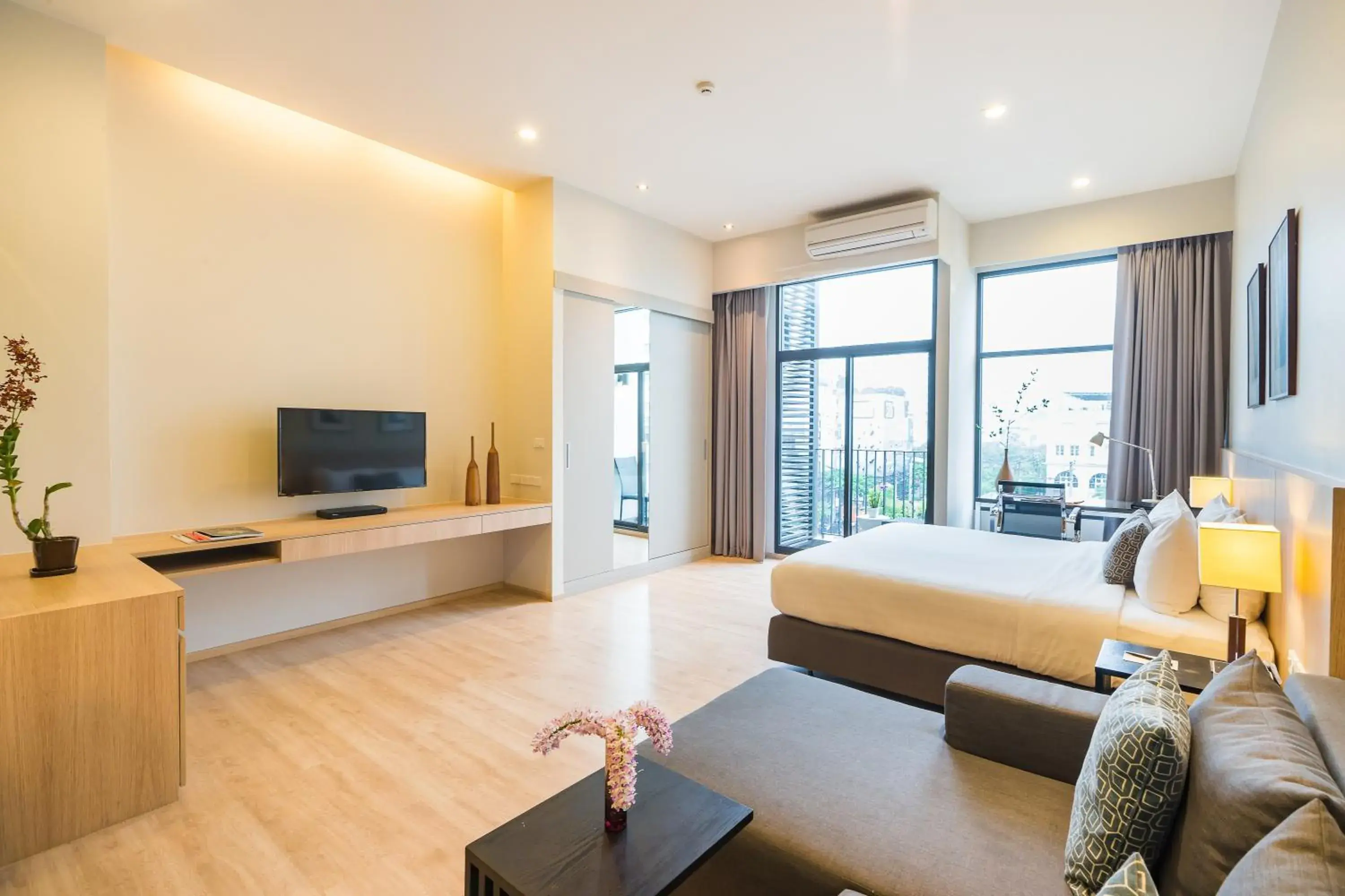 Studio Junior Suite in The Residence on Thonglor by UHG Studio Junior Suite in The Residence on Thonglor by UHG