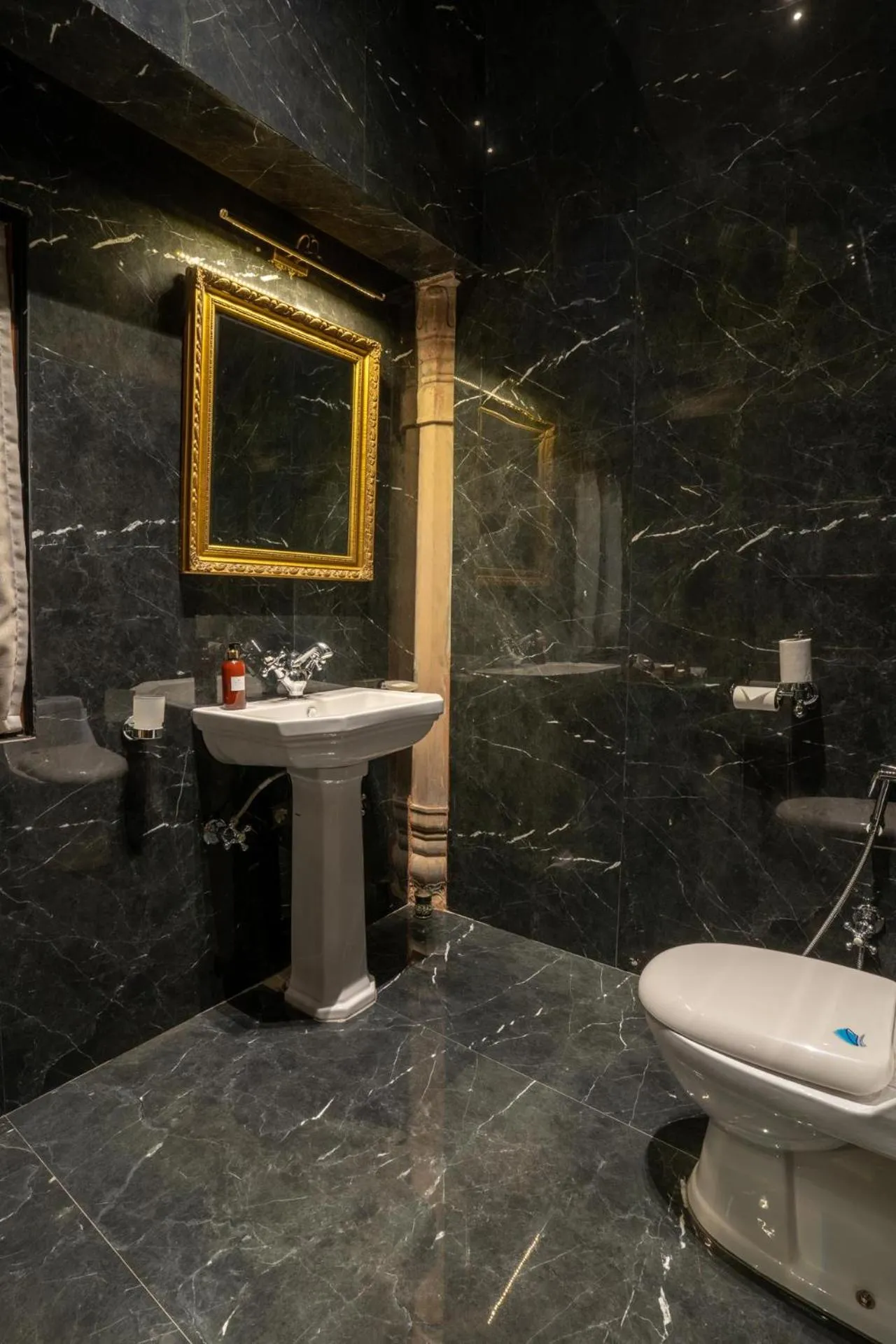 Bathroom in Srinivas The Royal Residence, Jaipur