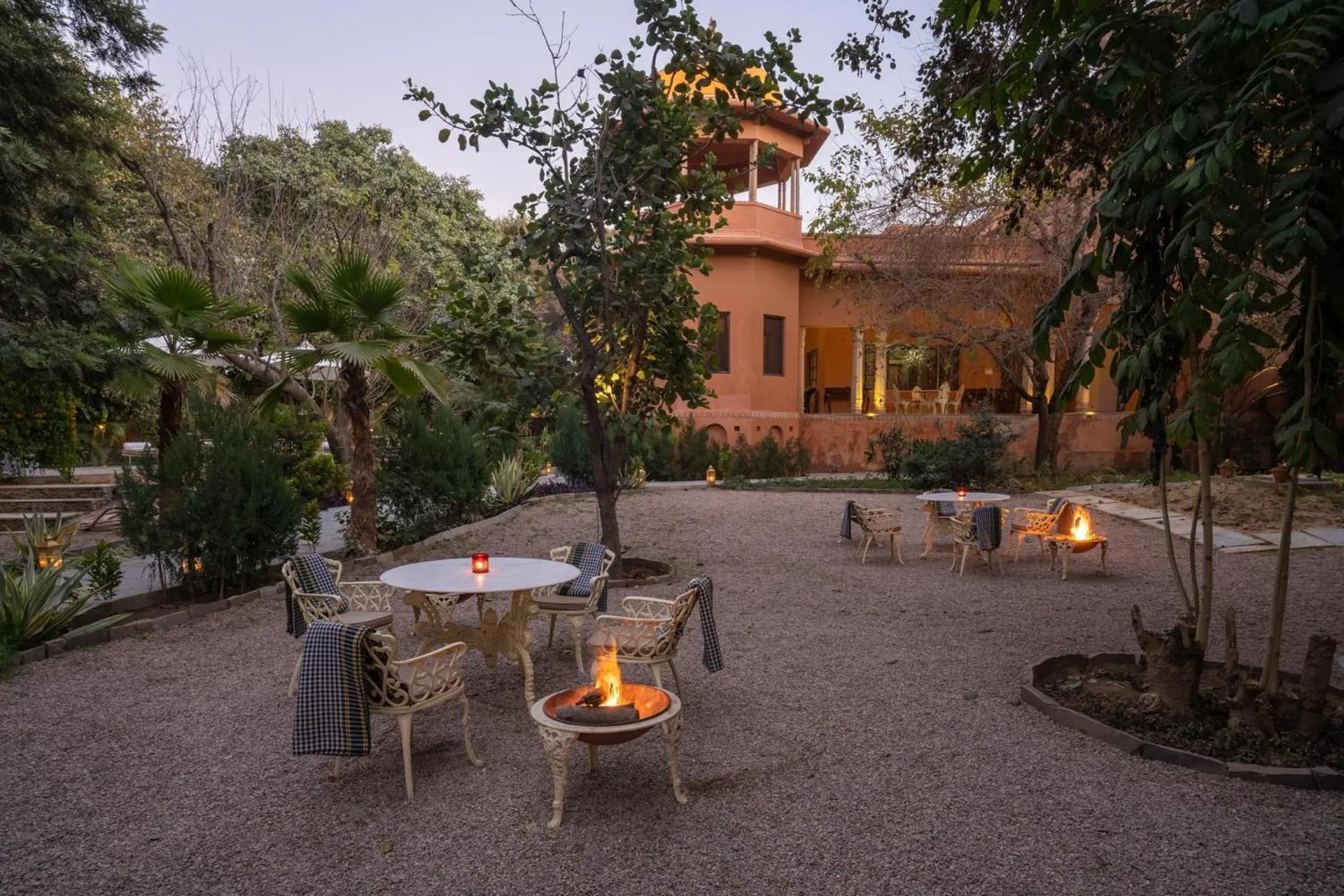 Garden in Srinivas The Royal Residence, Jaipur