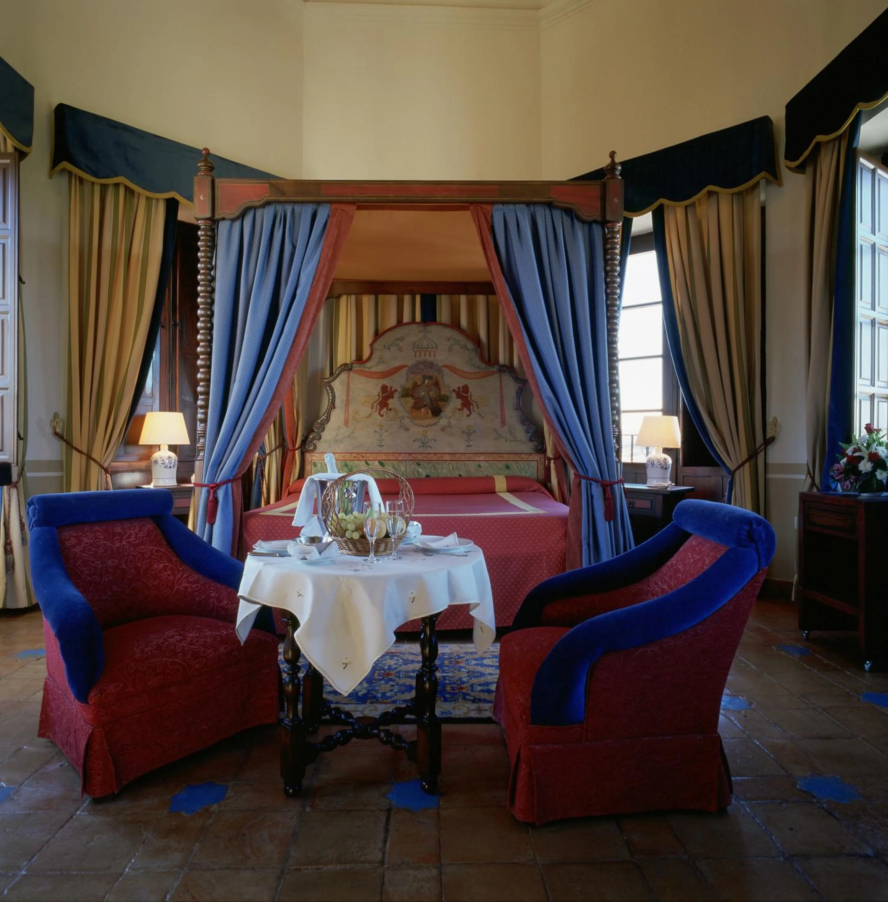 Bedroom in Parador de Oropesa