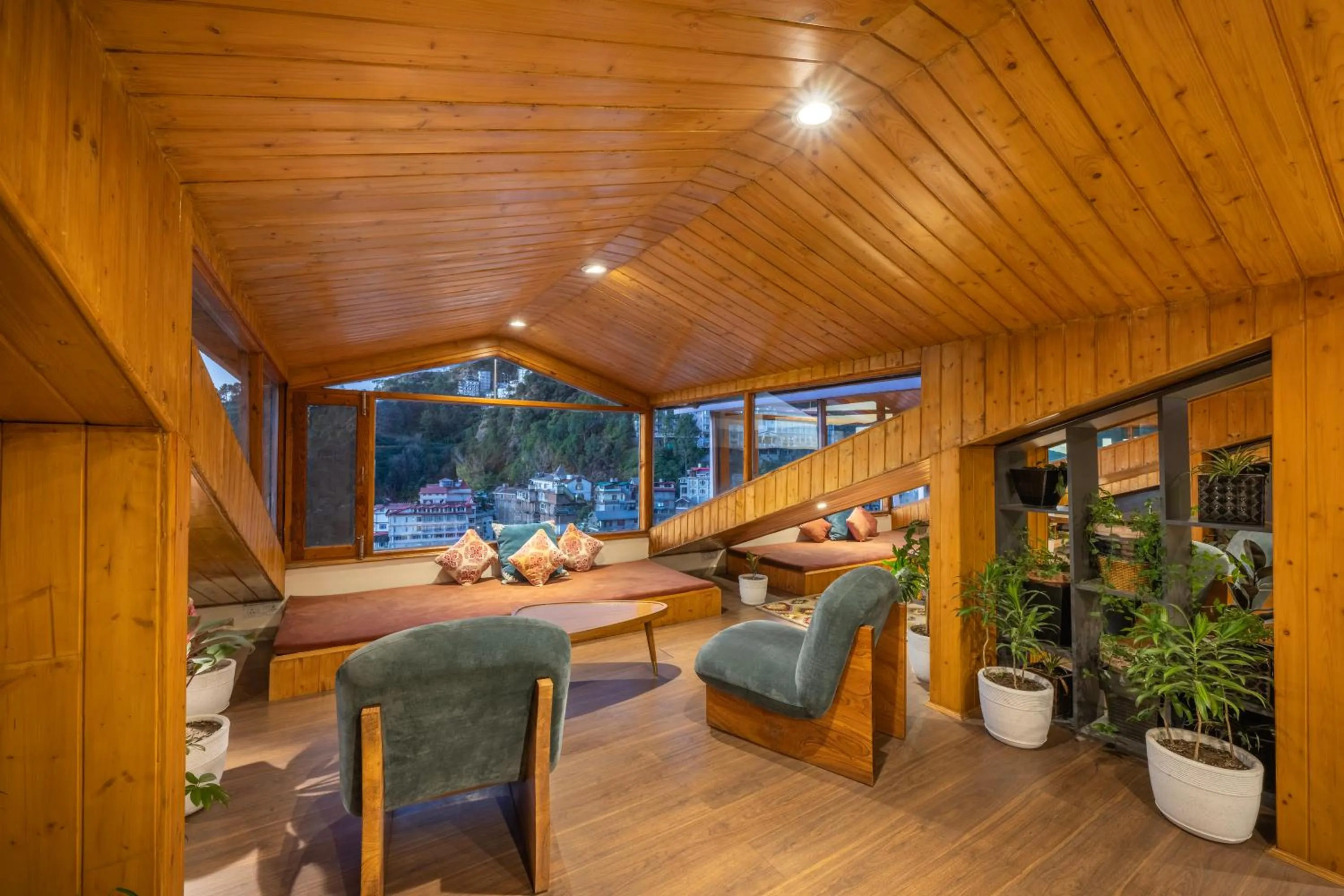 Lobby or reception in Snow Valley Resorts Shimla