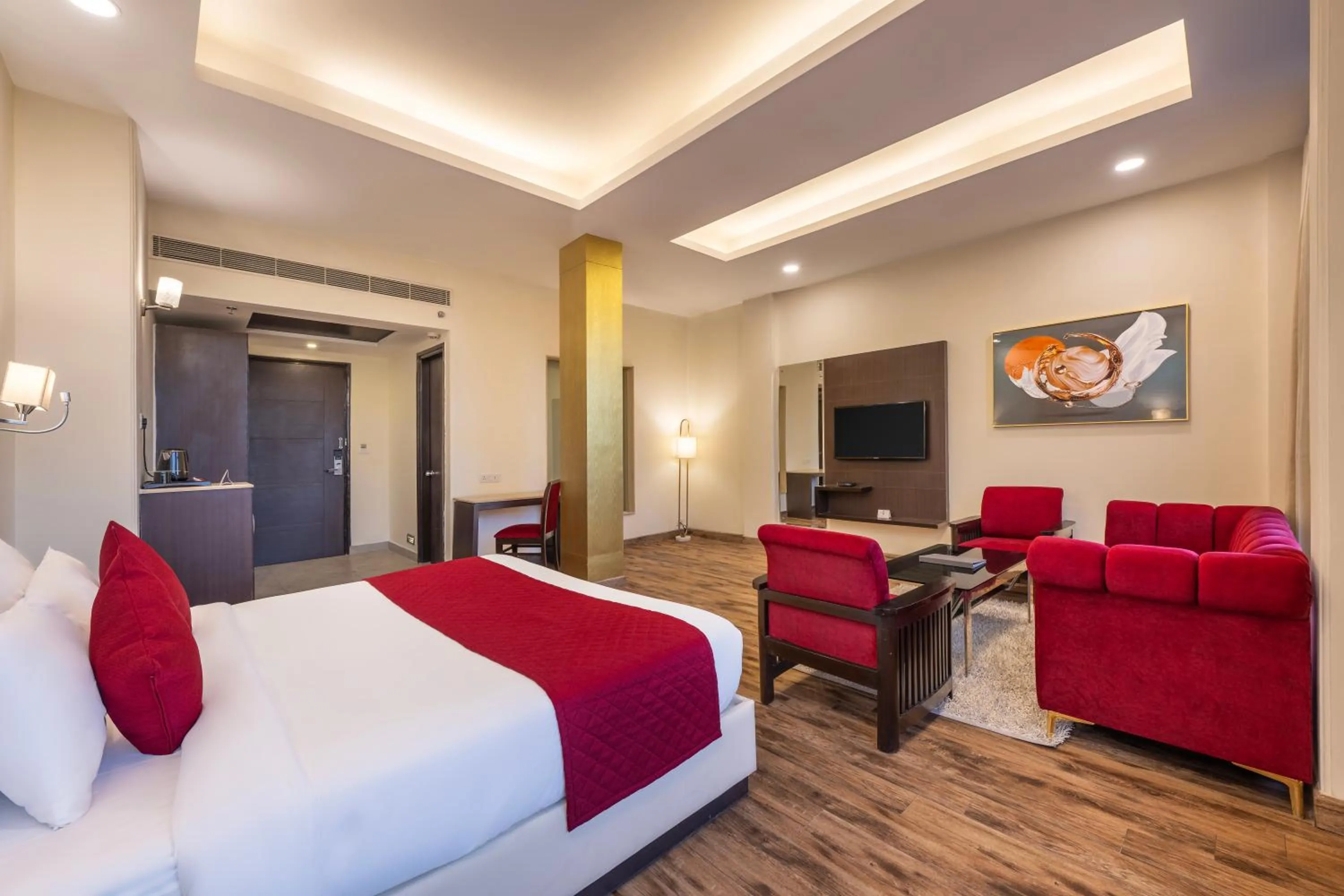 Communal lounge/ TV room, Bed in Snow Valley Resorts Shimla