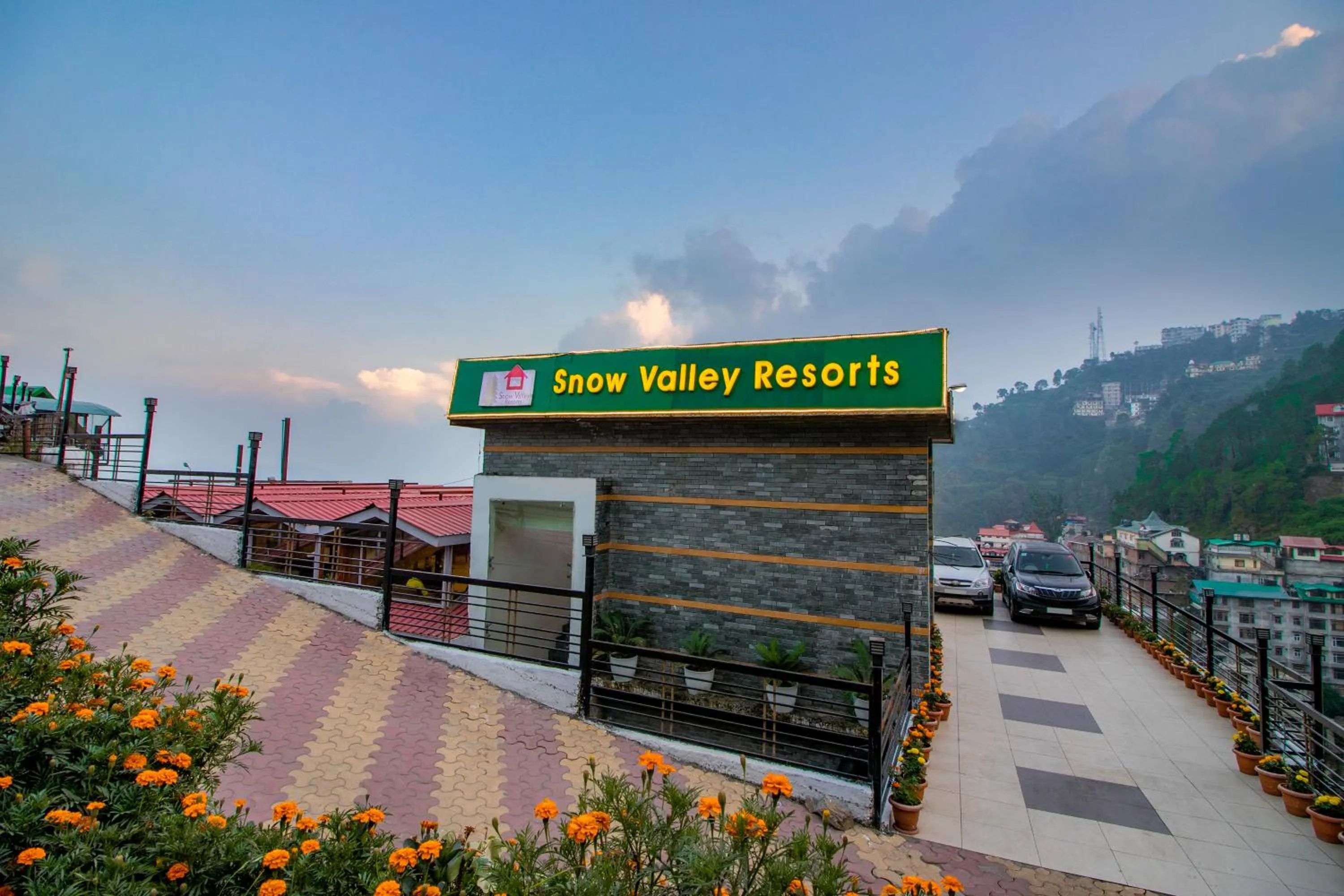 Facade/entrance in Snow Valley Resorts Shimla