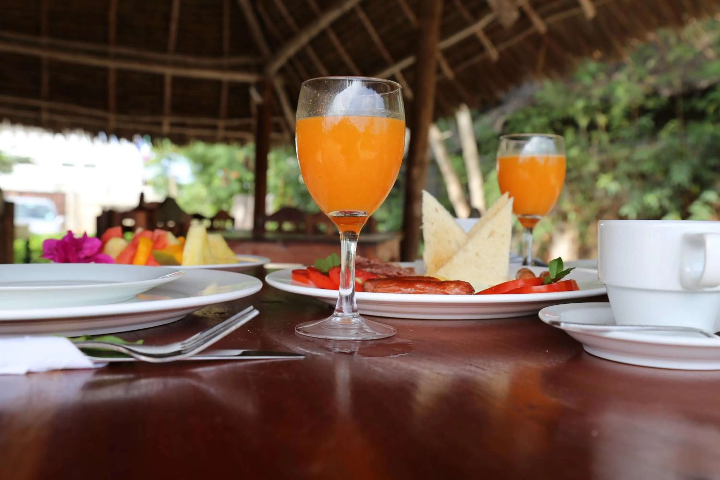 Restaurant/places to eat in Kigwedeni Villas