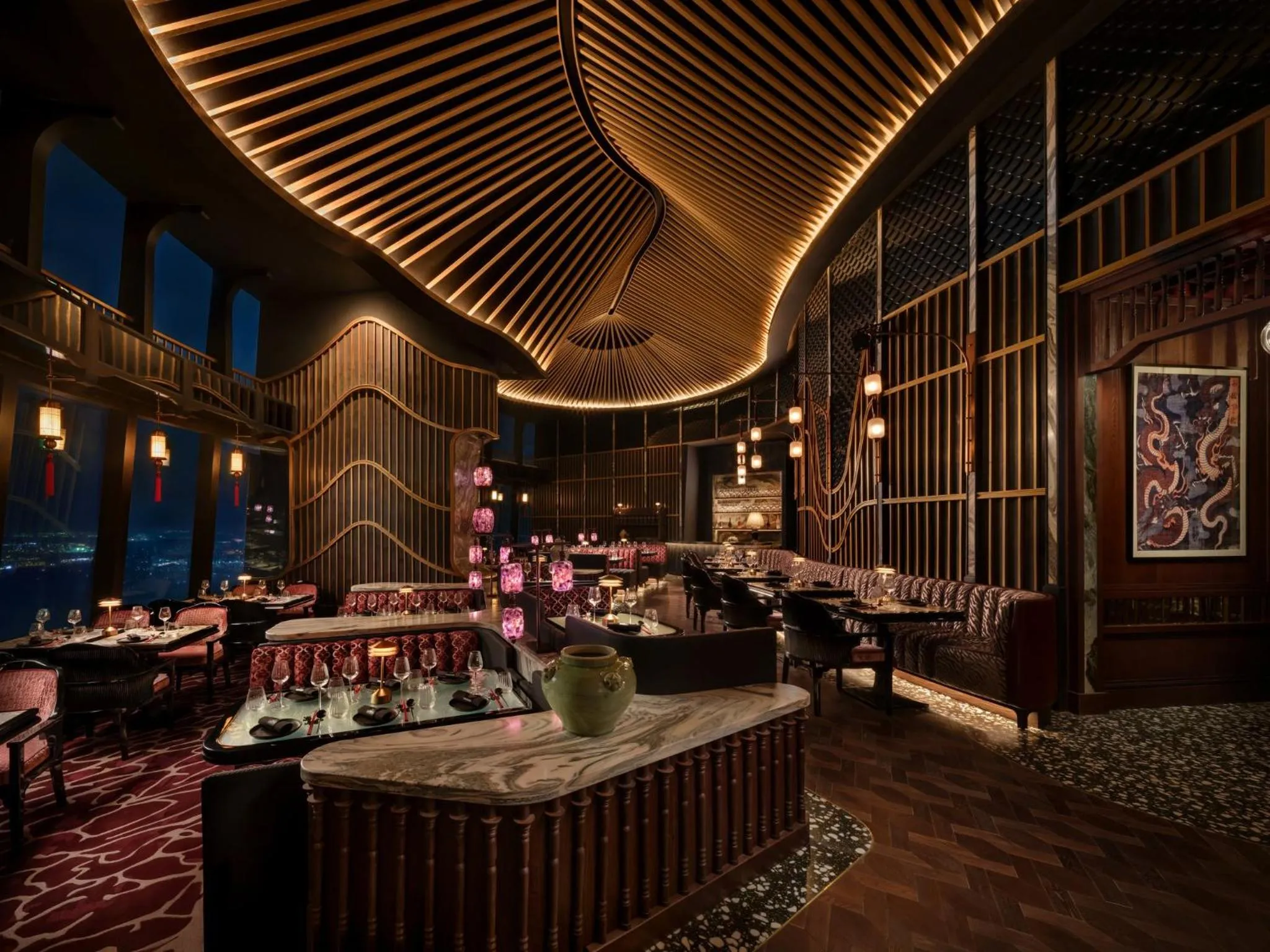 Restaurant/places to eat in Ciel Dubai Marina, Vignette Collection by IHG
