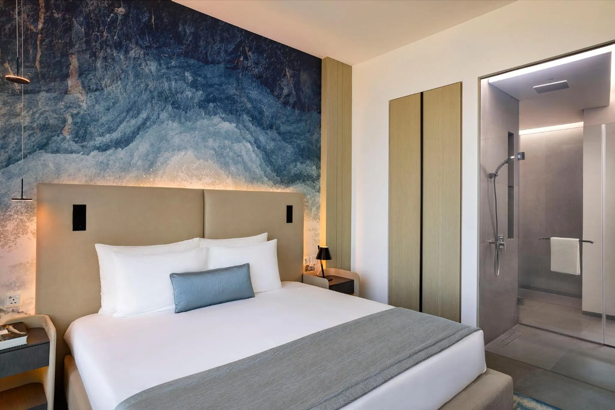 Photo of the whole room, Bed in Ciel Dubai Marina, Vignette Collection by IHG