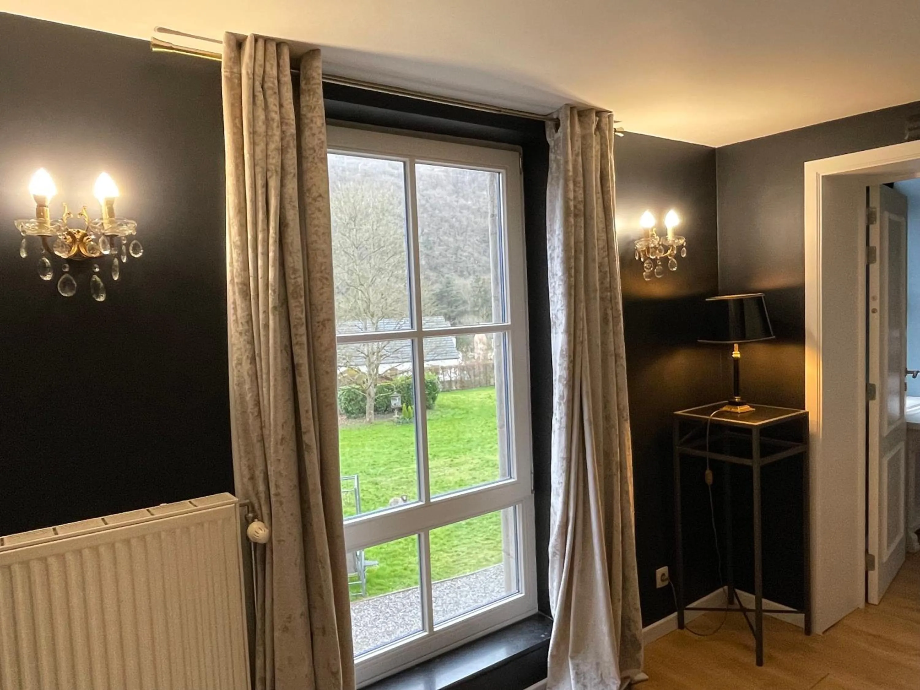 Property building in B&B Windsor - Guesthouse