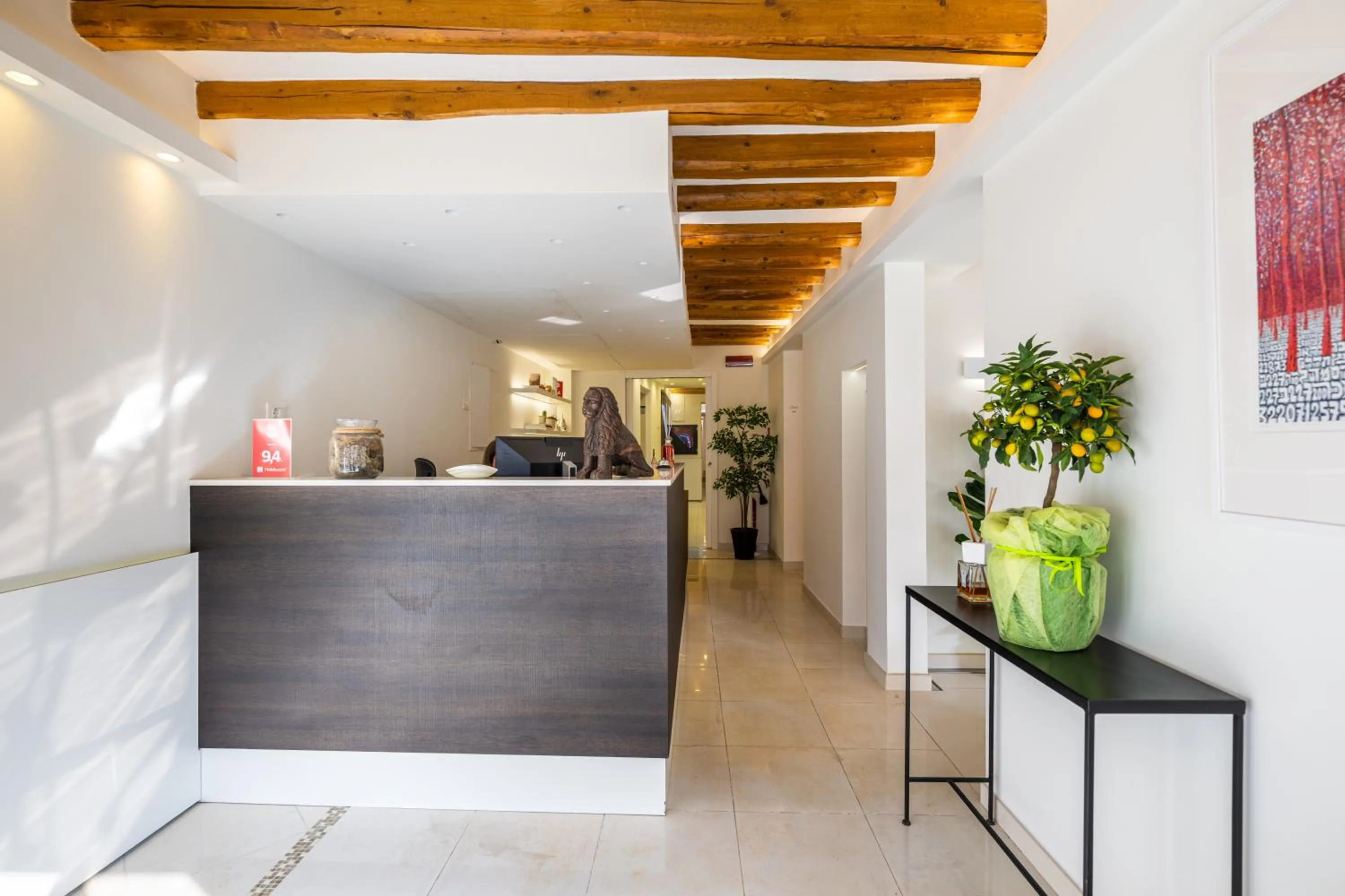 Lobby or reception in Leone Hotel