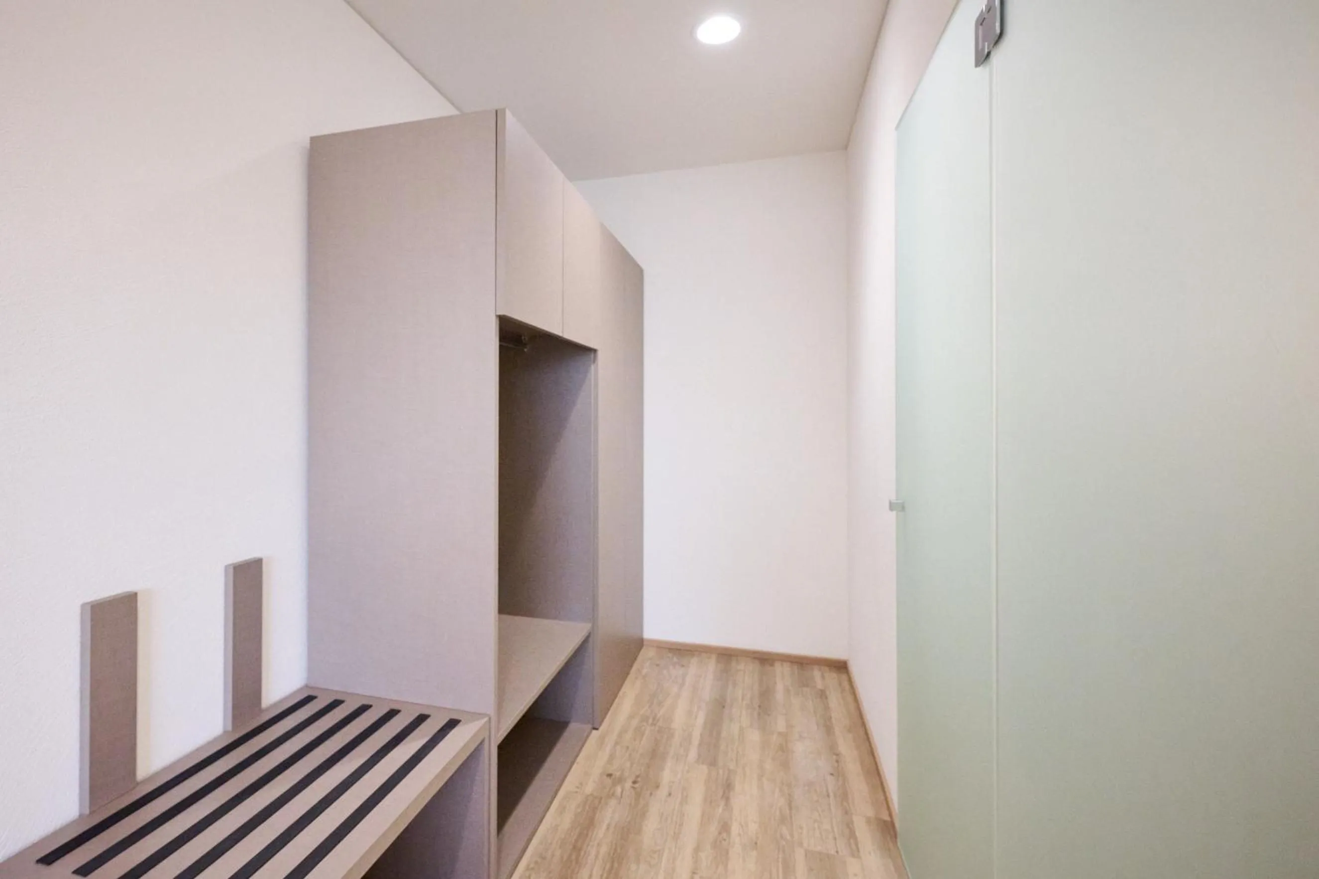 wardrobe in Smart Hotel Kreisel --Self check-In