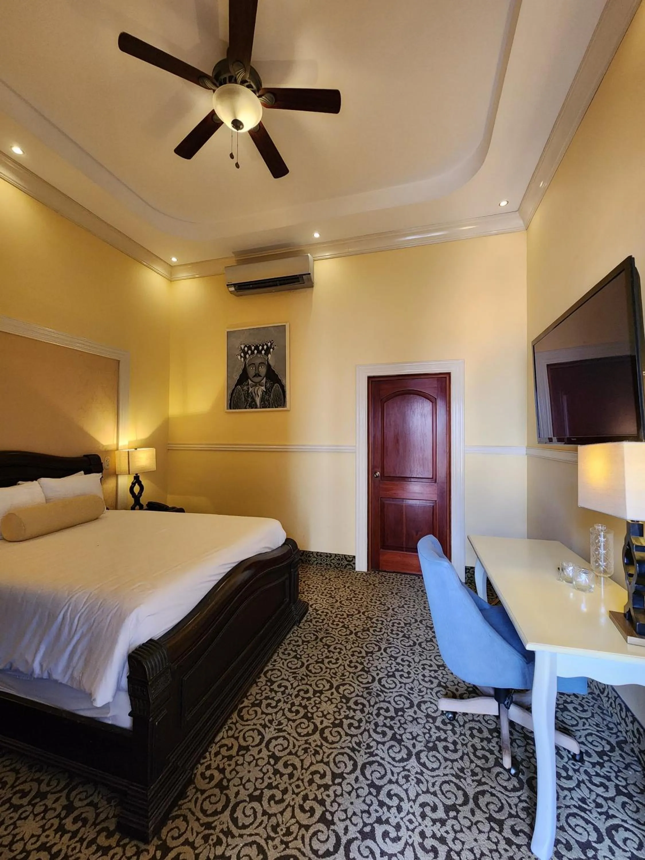 Bed in Hotel la Perla Leon