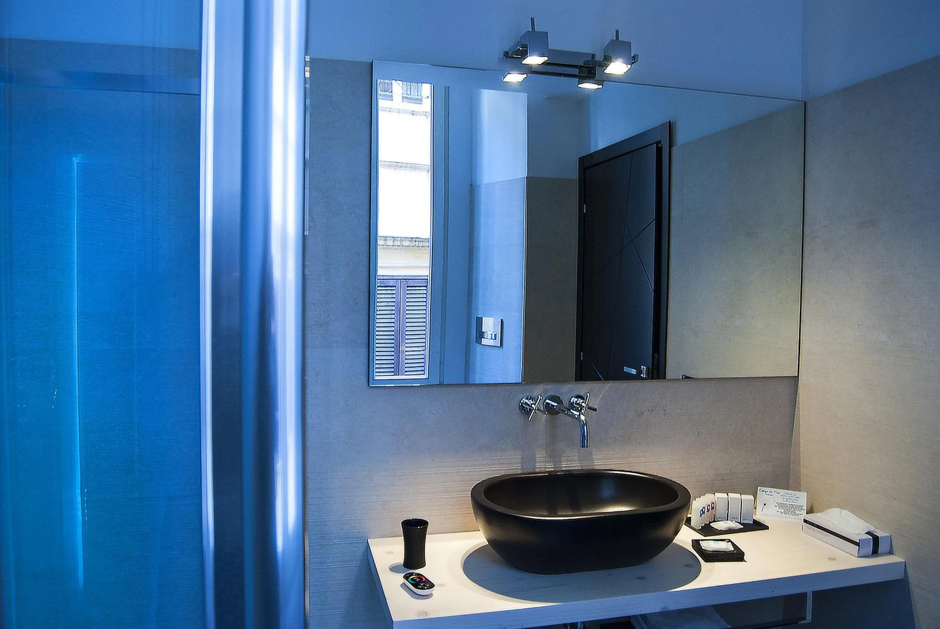 Bathroom in Campo De’ Fiori Prestige Rooms