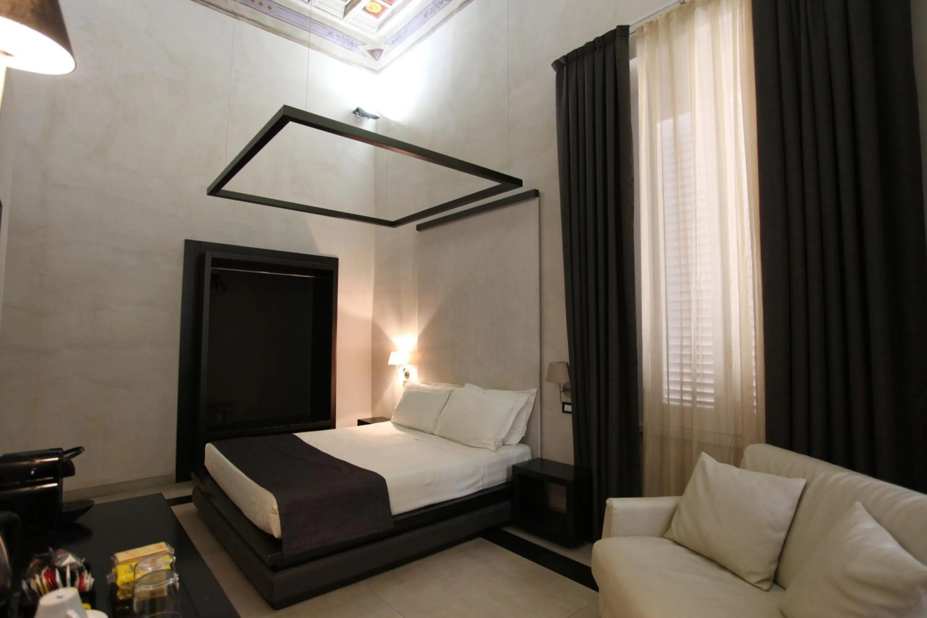 Bedroom, Bed in Campo De’ Fiori Prestige Rooms