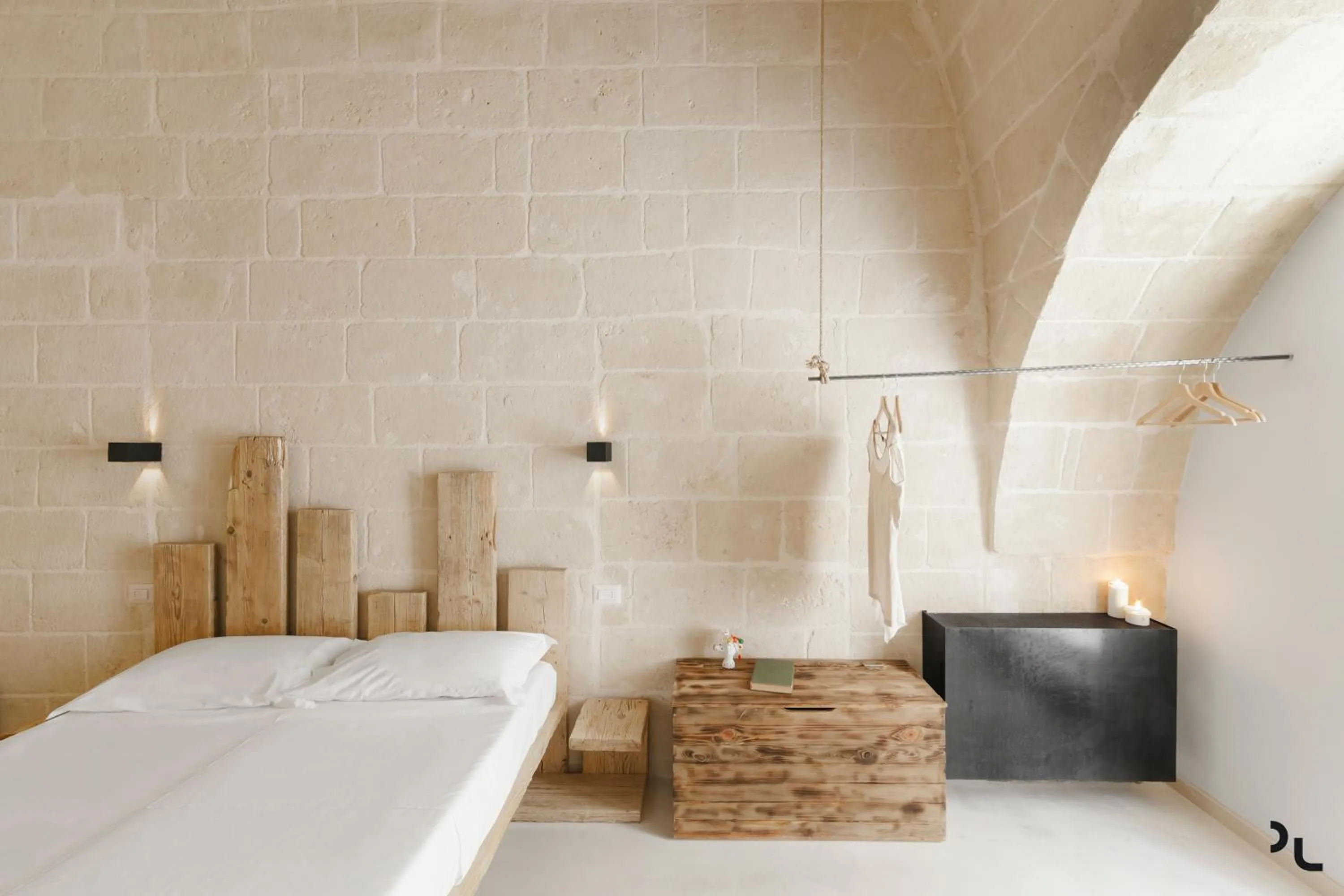 Photo of the whole room, Bed in Hydria Rooms