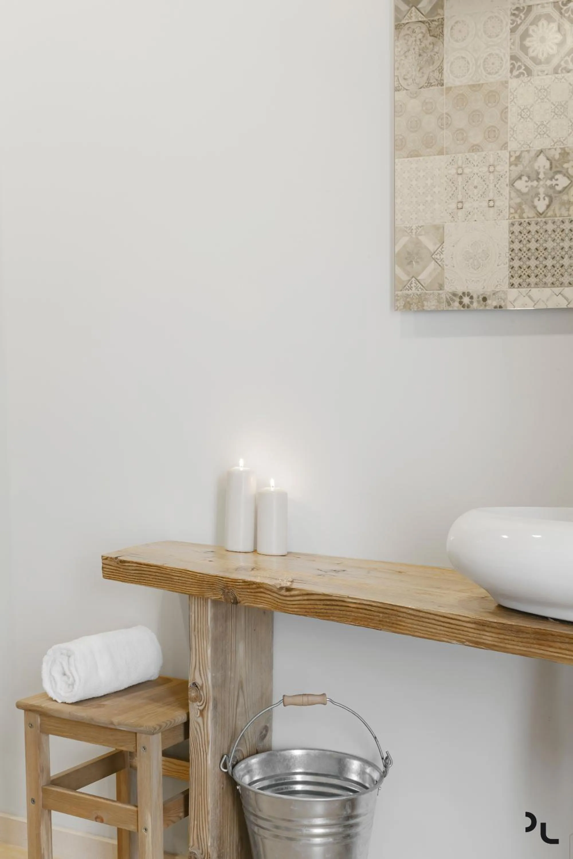 Bathroom in Hydria Rooms