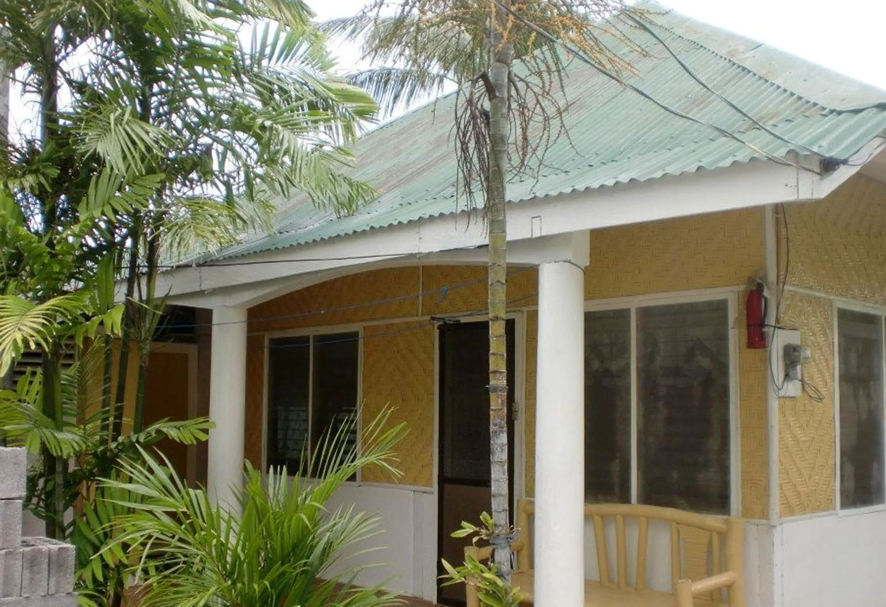 Patio in Pabua's Cottages