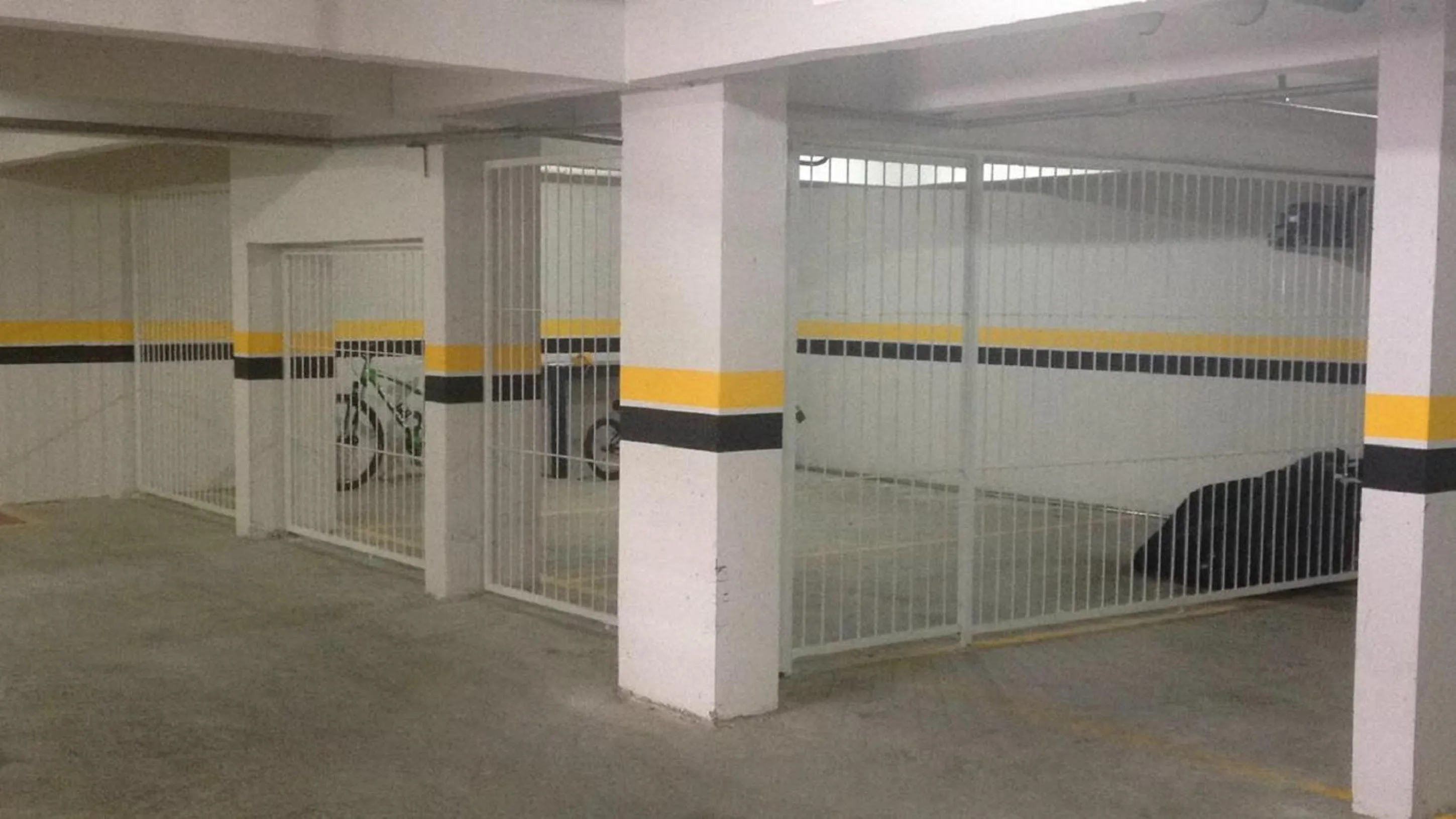 Property building in Blue Hill Hotel