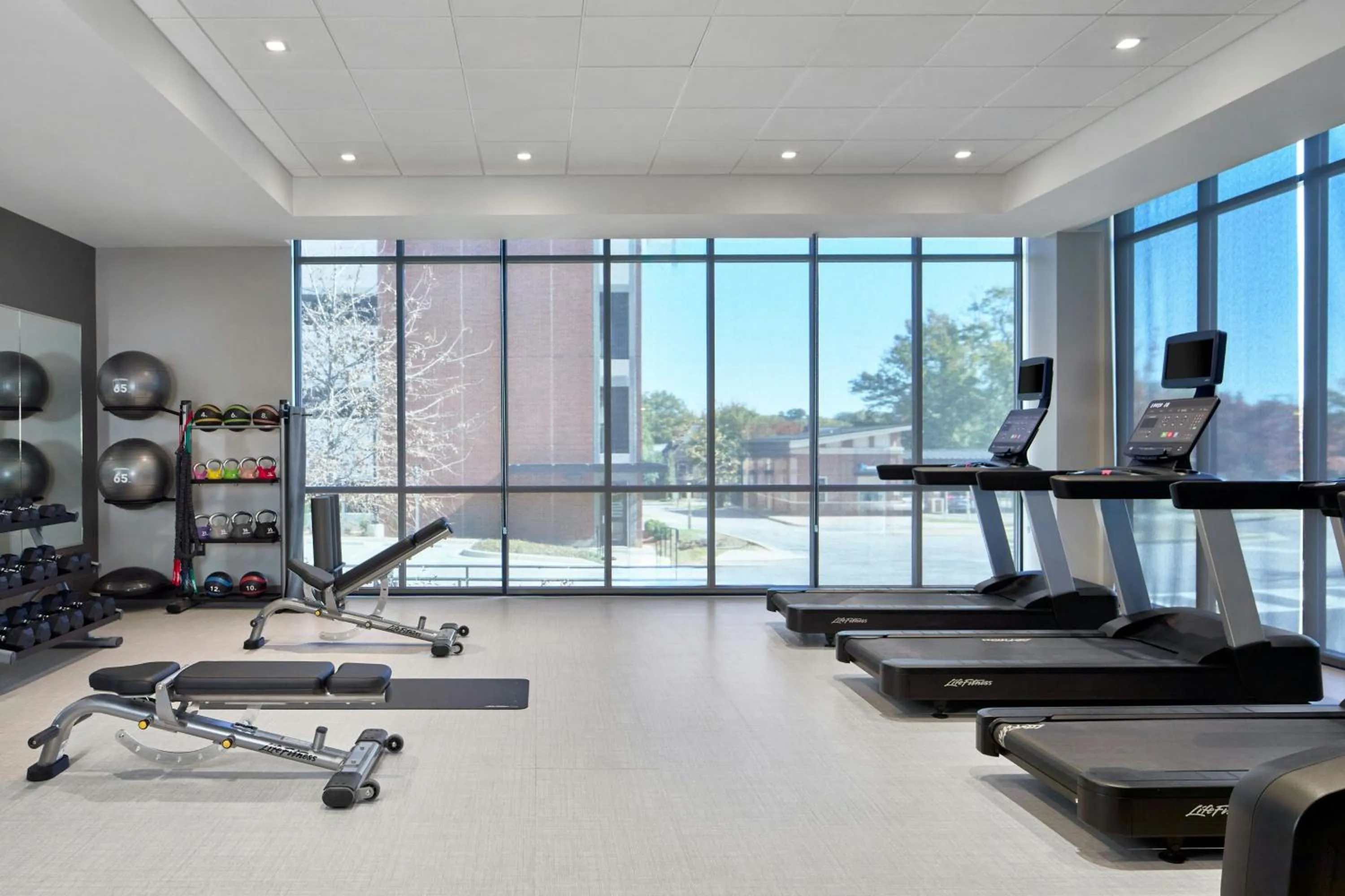 Fitness centre/facilities in AC Hotel by Marriott Auburn