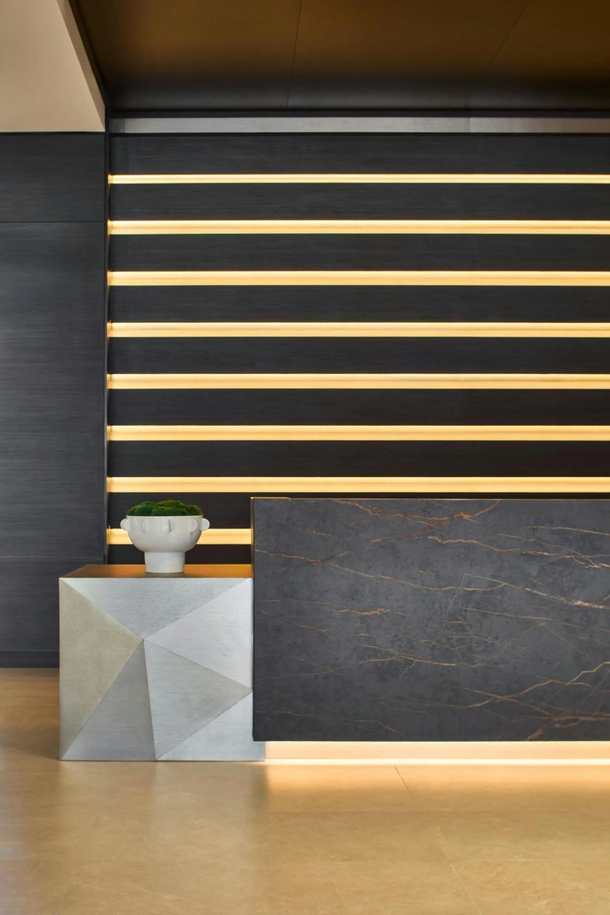 Lobby or reception in AC Hotel by Marriott Auburn