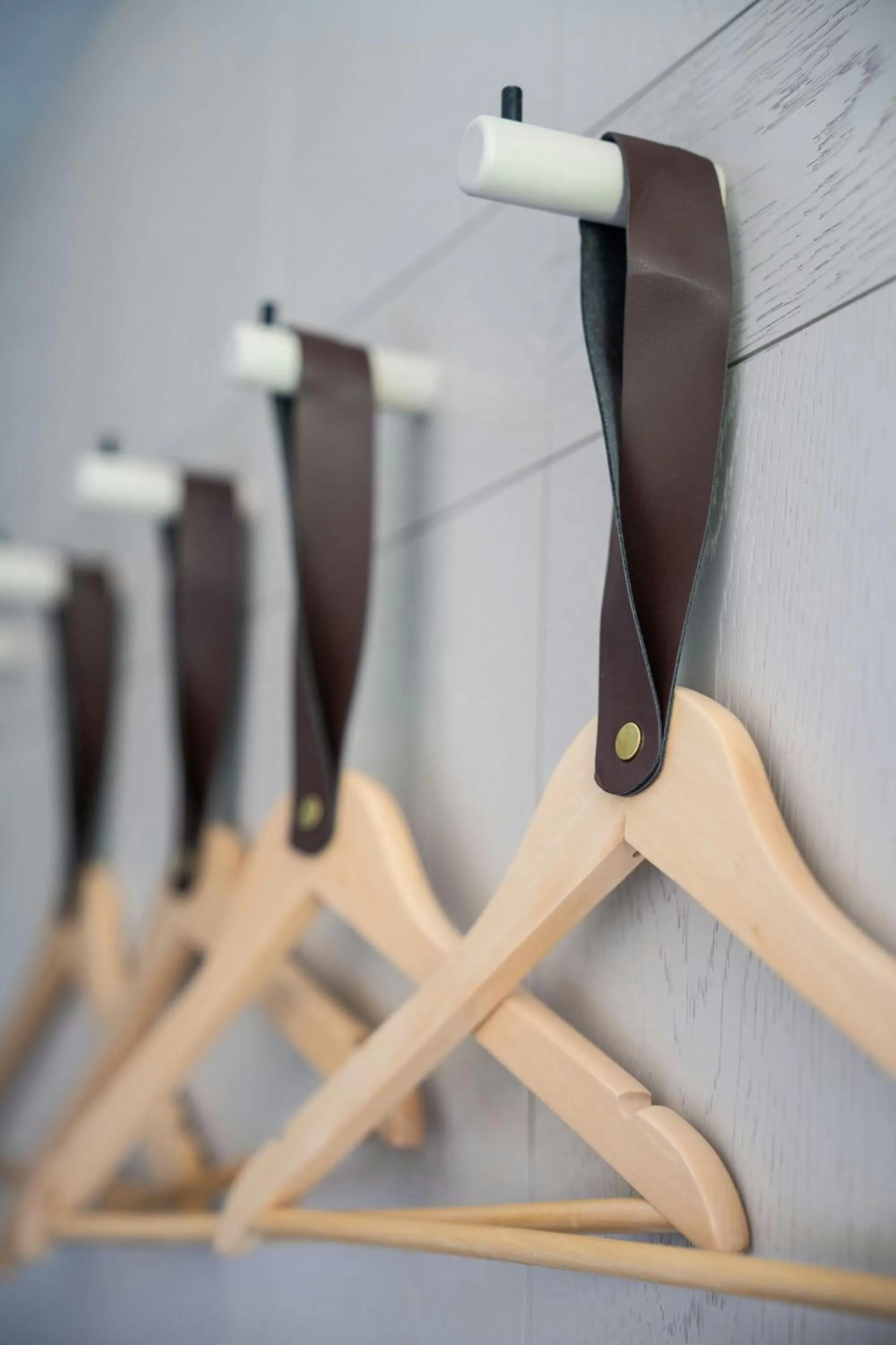 Photo of the whole room in Moxy Fayetteville