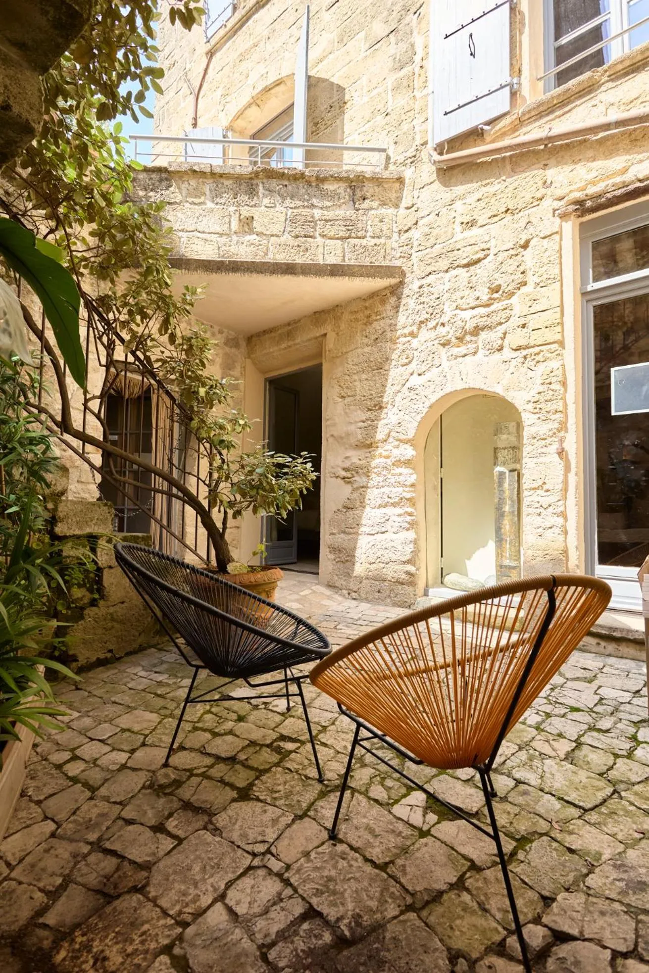 Patio in Boutique Hôtel Entraigues